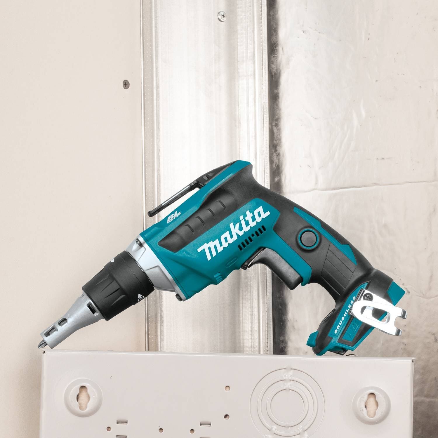 Makita XSF04Z 18V LXT Lithium-Ion Brushless Cordless 2,500 RPM Drywall Screwdriver, Tool Only