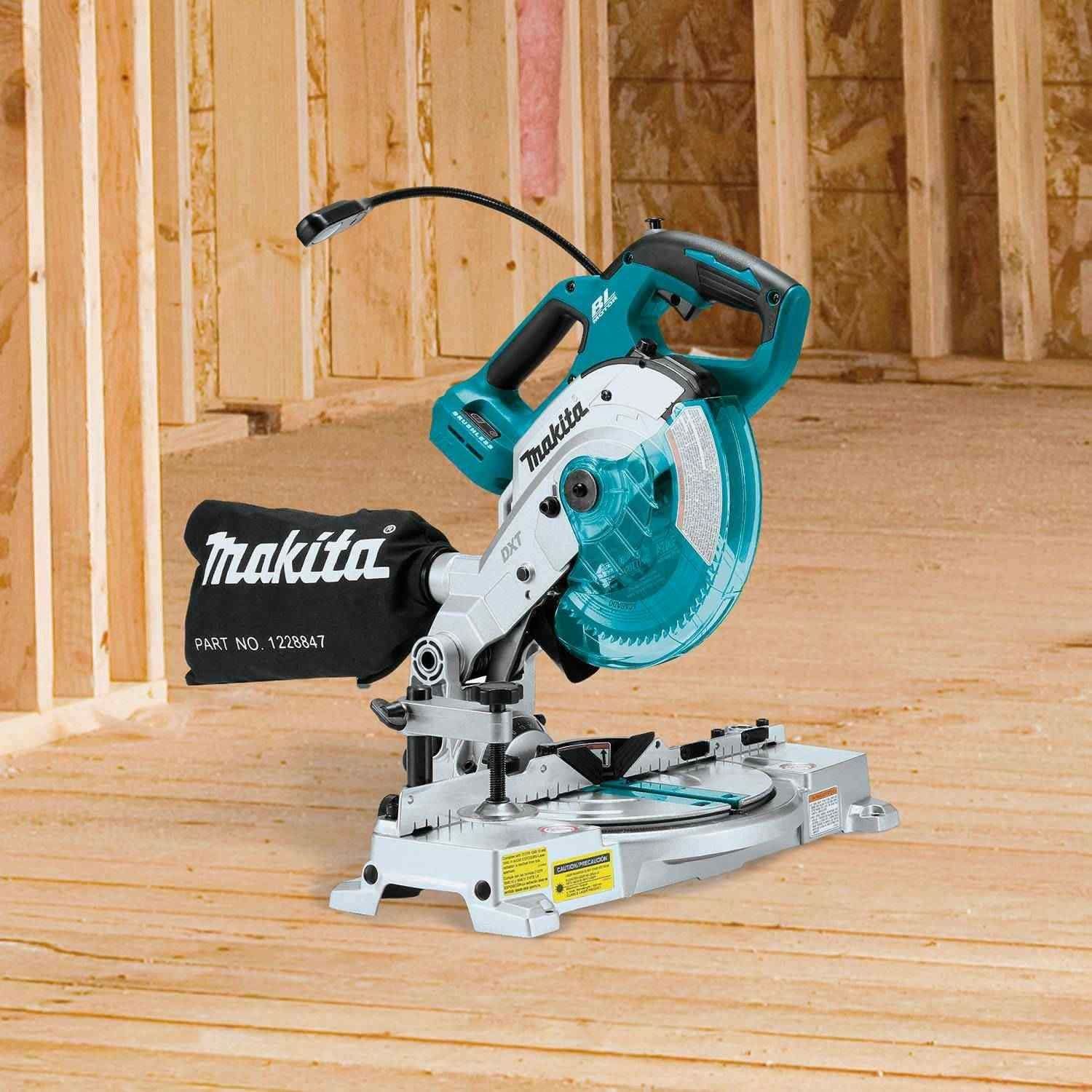 Makita XSL05Z 18V LXT Lithium-Ion Brushless Cordless 6-1/2