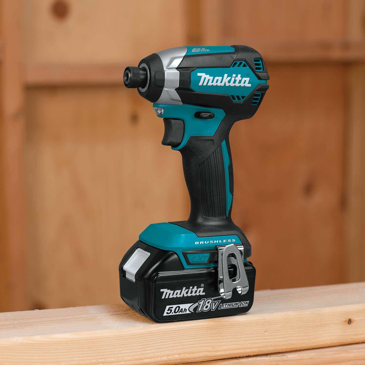 Makita XT269T 18V LXT Lithium-Ion Brushless Cordless 2-Pc. Combo Kit (5.0Ah)