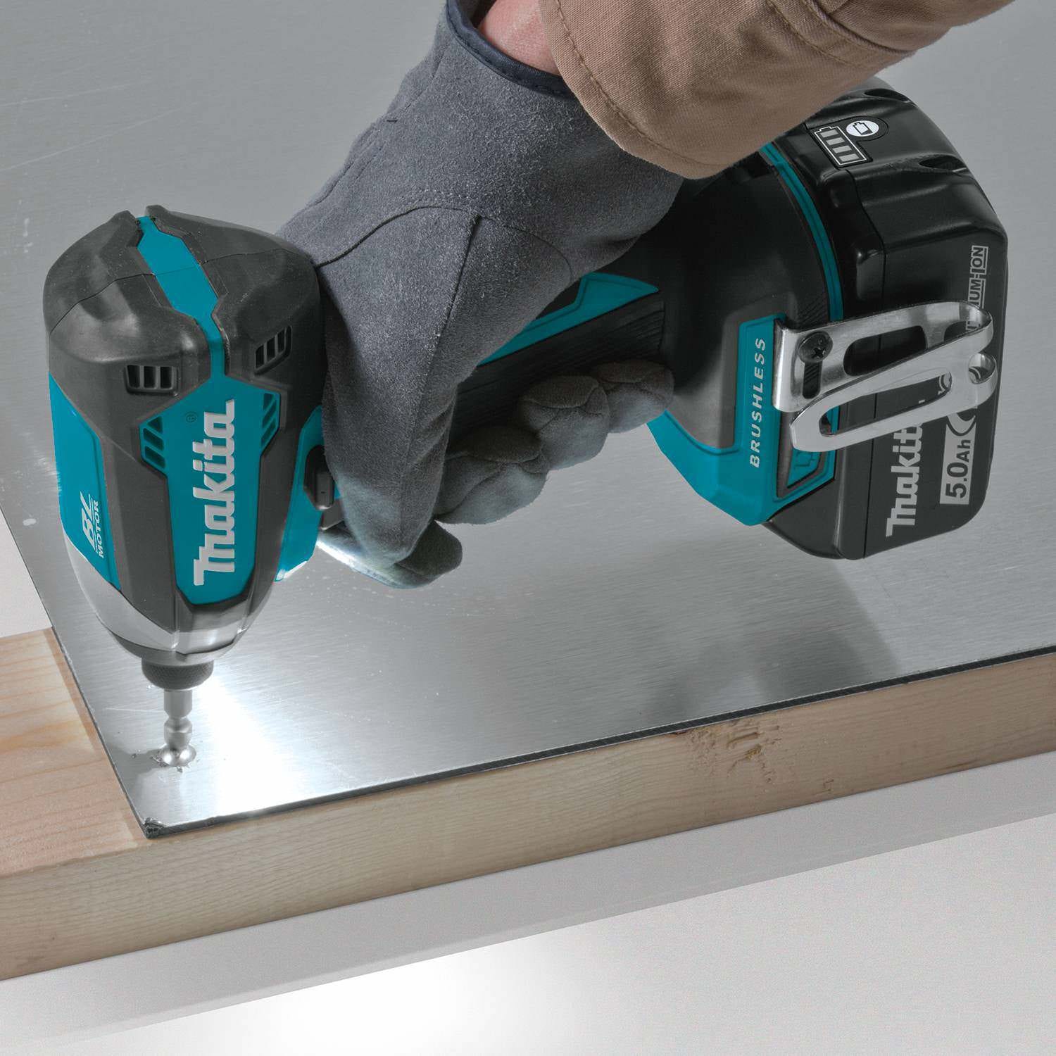 Makita XT269T 18V LXT Lithium-Ion Brushless Cordless 2-Pc. Combo Kit (5.0Ah)
