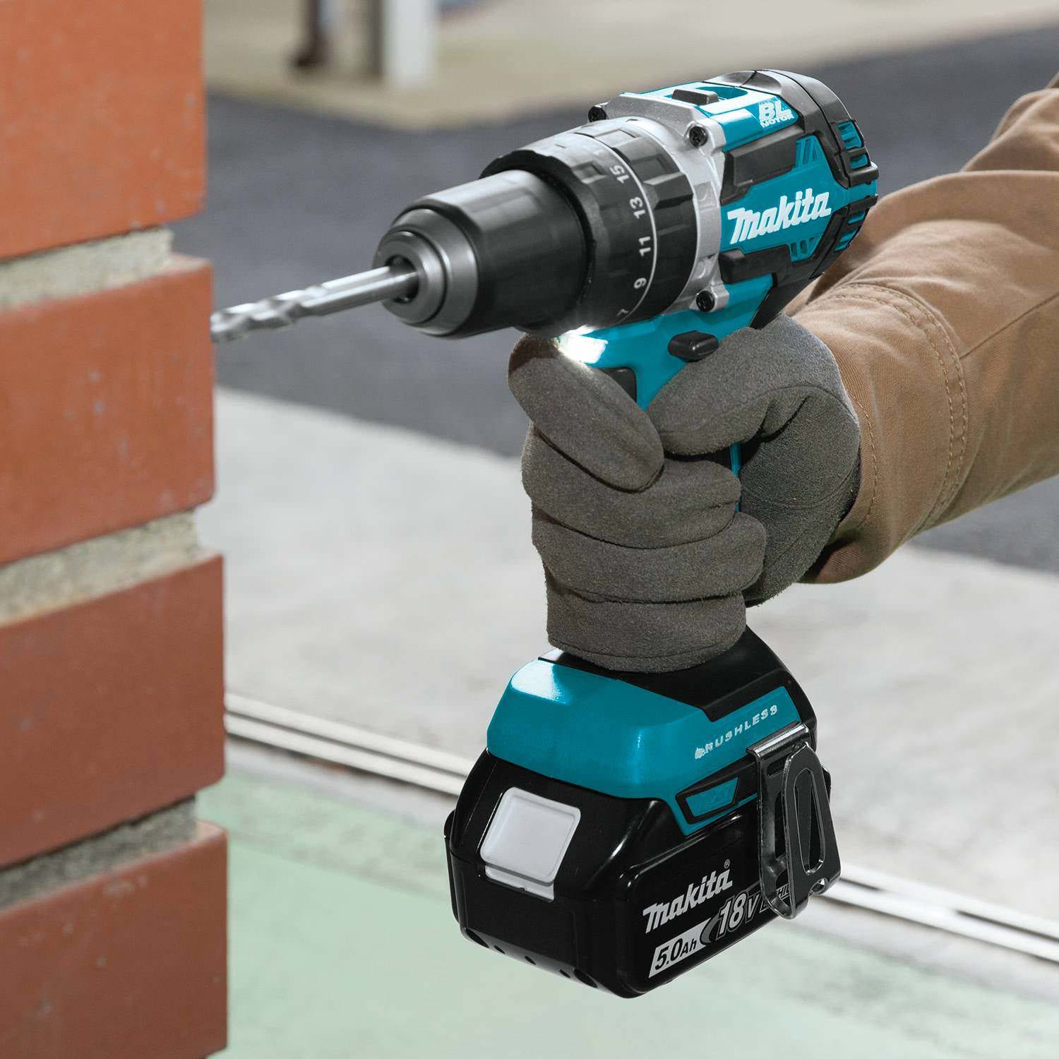Makita XT269T 18V LXT Lithium-Ion Brushless Cordless 2-Pc. Combo Kit (5.0Ah)