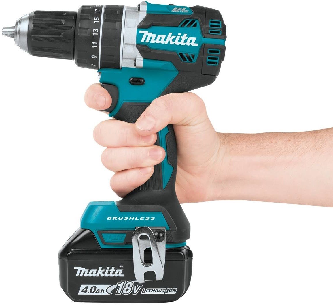 Makita XT328M 18V LXT Lithium-Ion Brushless Cordless 3-Pc. Combo Kit (4.0Ah)
