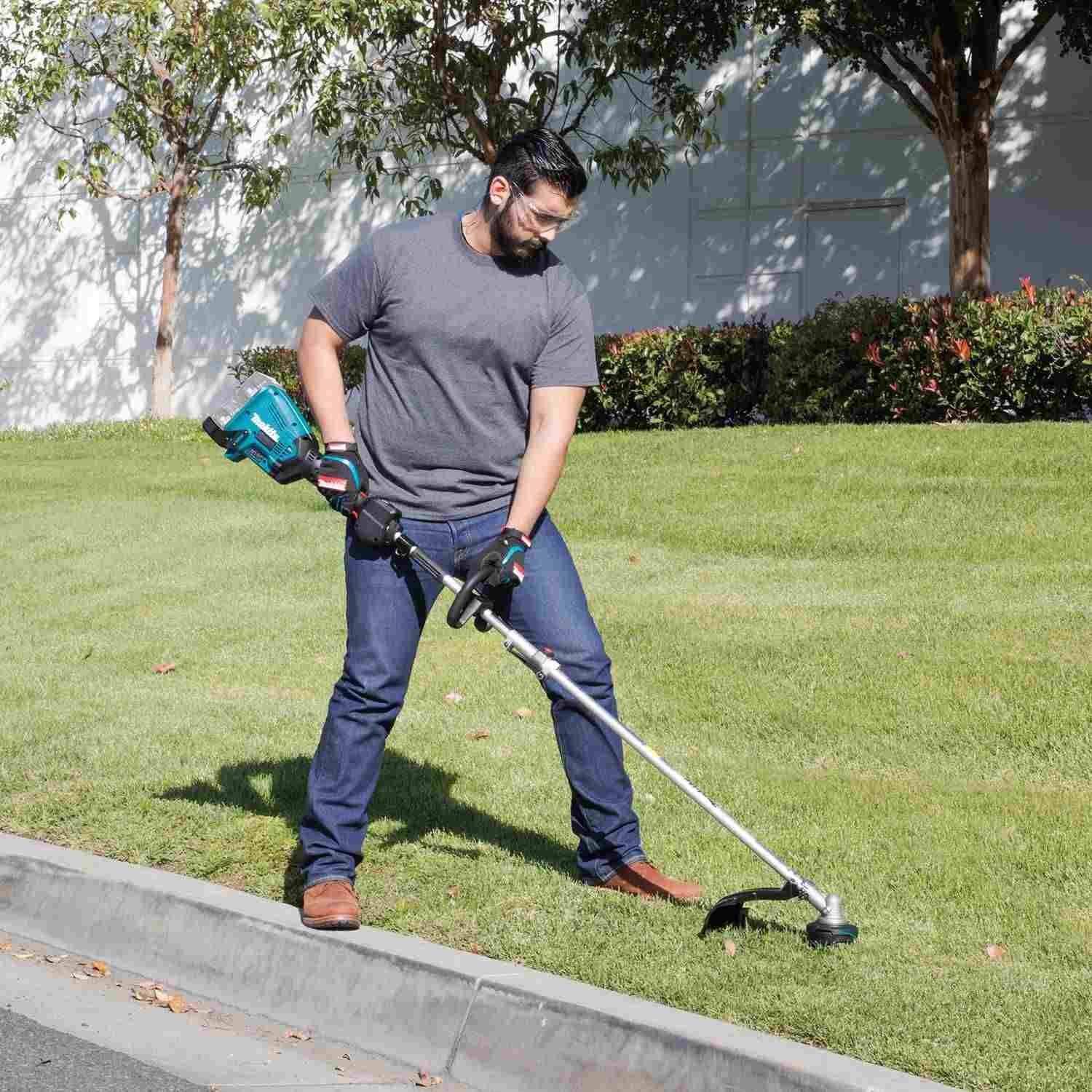 Makita XUX01ZM5 18V X2 (36V) LXT Brushless Cordless Couple Shaft Power Head w/ String Trimmer Attachment, Tool Only