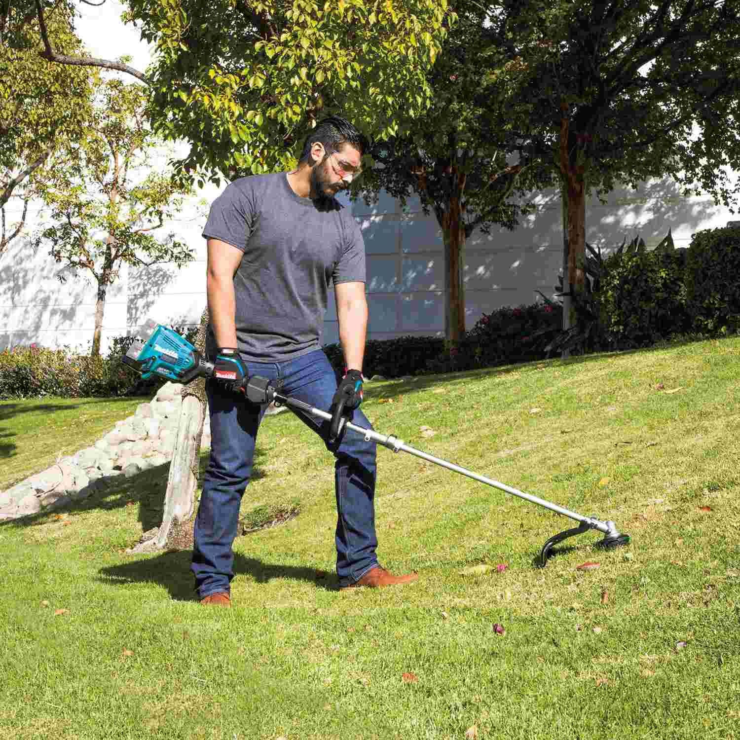 Makita XUX01ZM5 18V X2 (36V) LXT Brushless Cordless Couple Shaft Power Head w/ String Trimmer Attachment, Tool Only