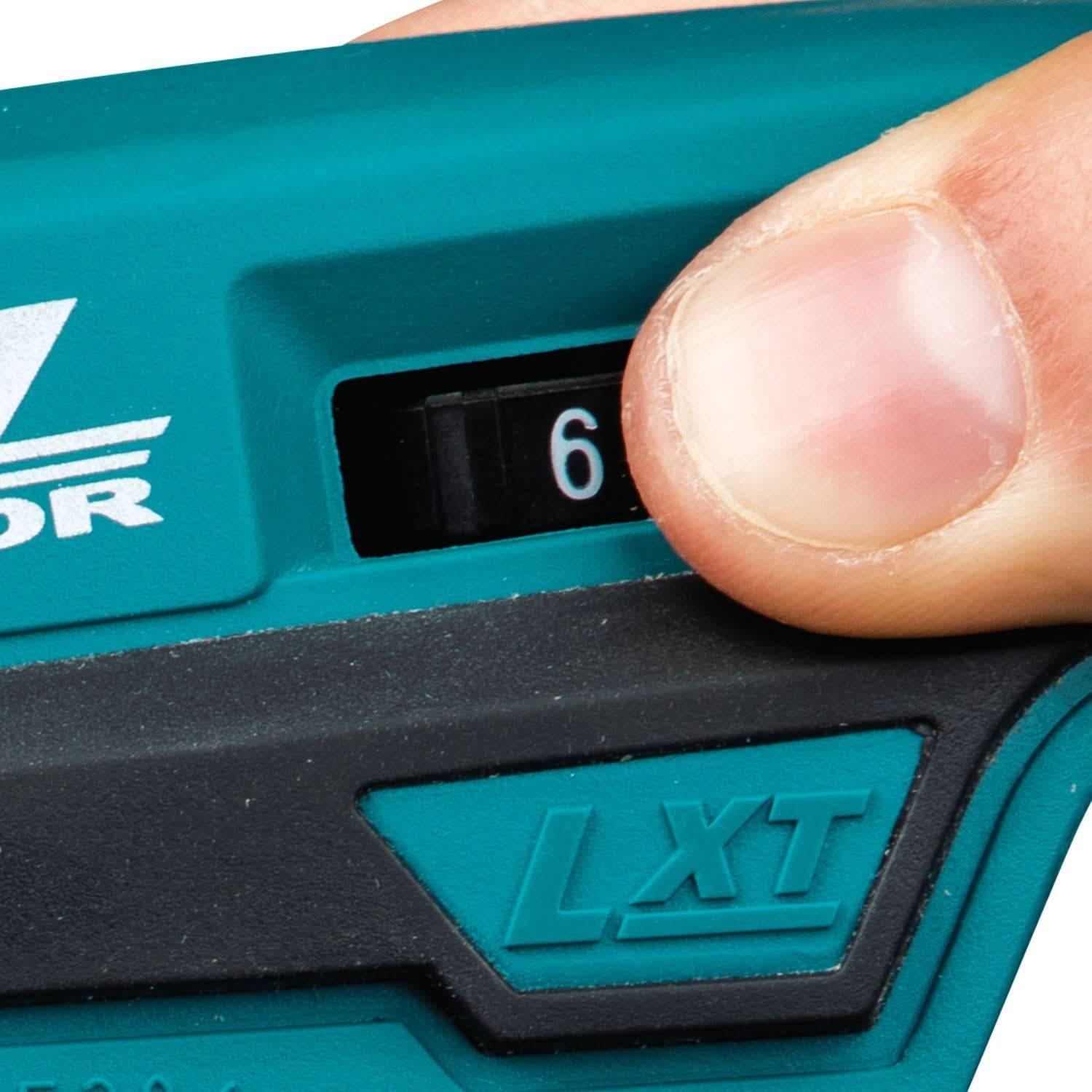 Makita 18V LXT Brushless Barrel Grip Jig Saw with 18V 4.0Ah Battery & Charger Starter Pack