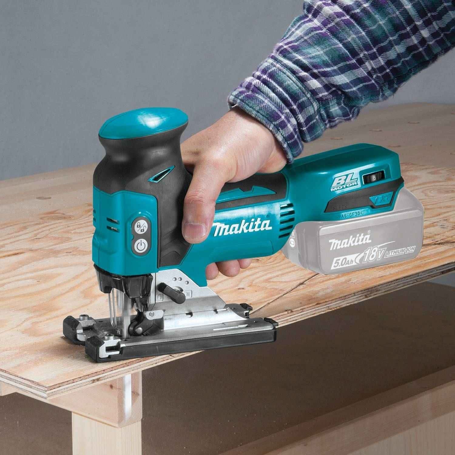 Makita 18V LXT Brushless Barrel Grip Jig Saw with 18V 4.0Ah Battery & Charger Starter Pack