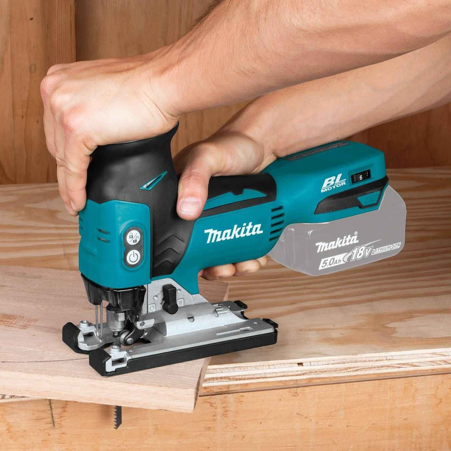 Makita 18V LXT Brushless Barrel Grip Jig Saw with 18V 4.0Ah Battery & Charger Starter Pack