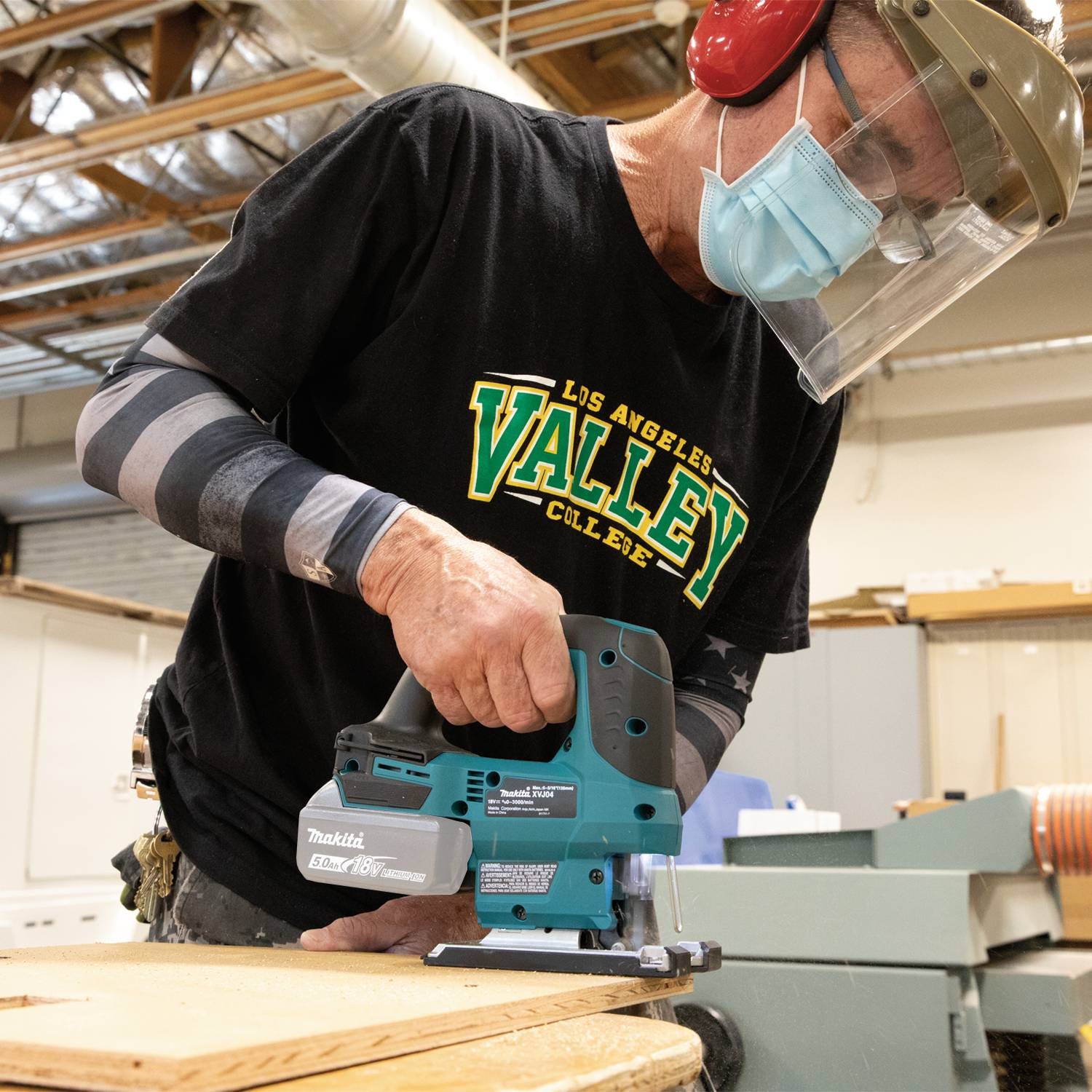 Makita XVJ04Z 18V LXT Lithium-Ion Brushless Cordless Jig Saw, Tool Only