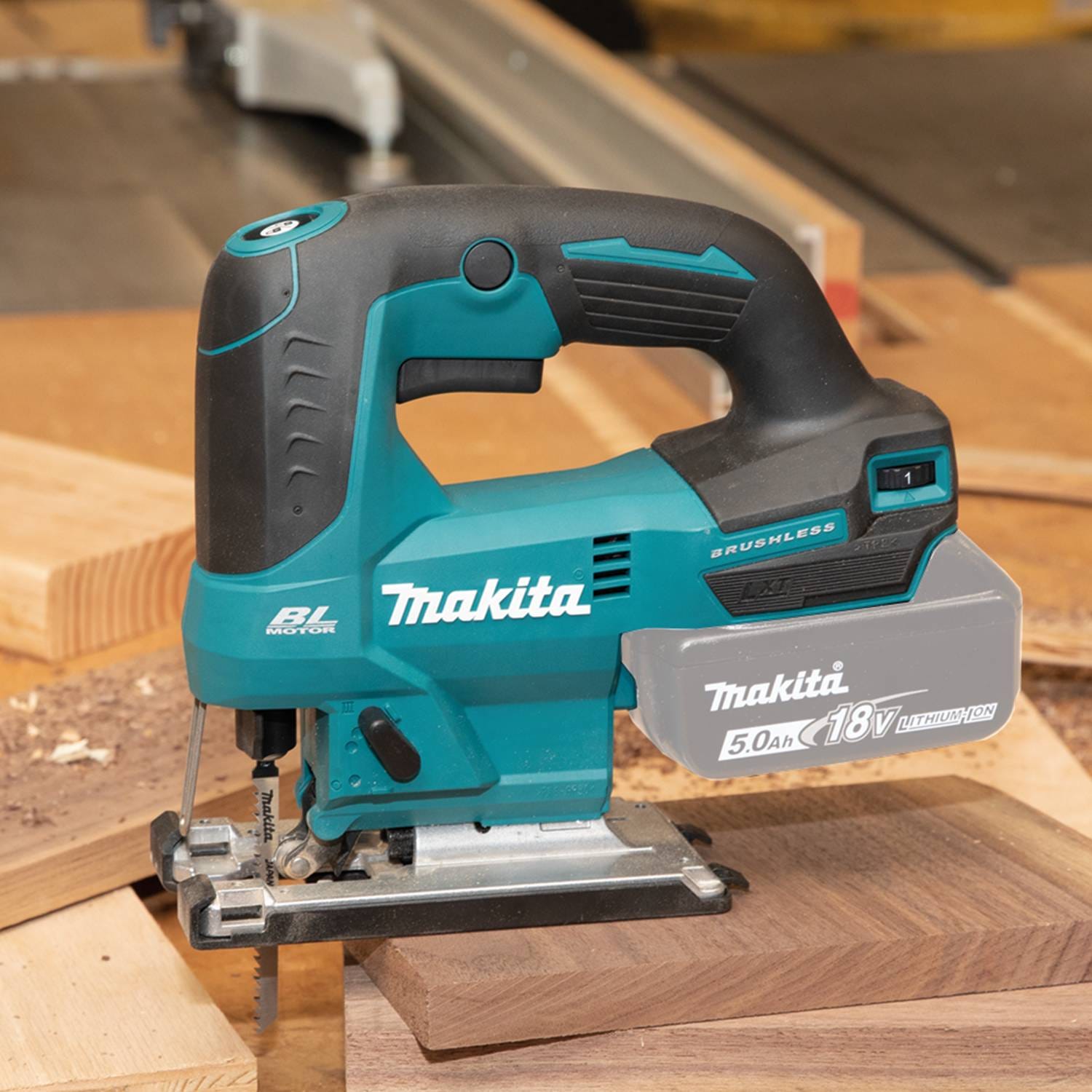 Makita XVJ04Z 18V LXT Lithium-Ion Brushless Cordless Jig Saw, Tool Only