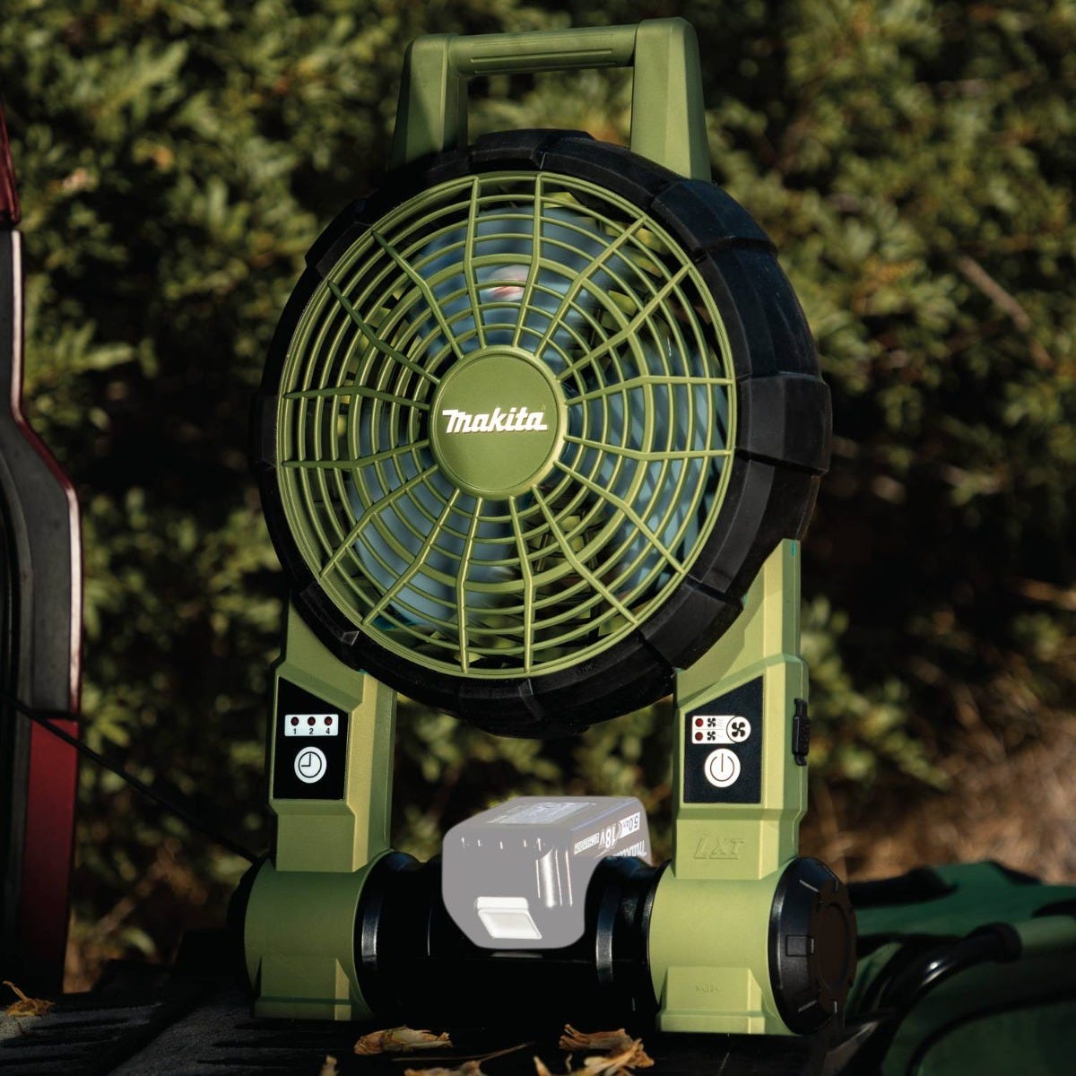 Makita ADCF201Z Outdoor Adventure 18V LXT Cordless/Corded 9" Fan, Tool Only