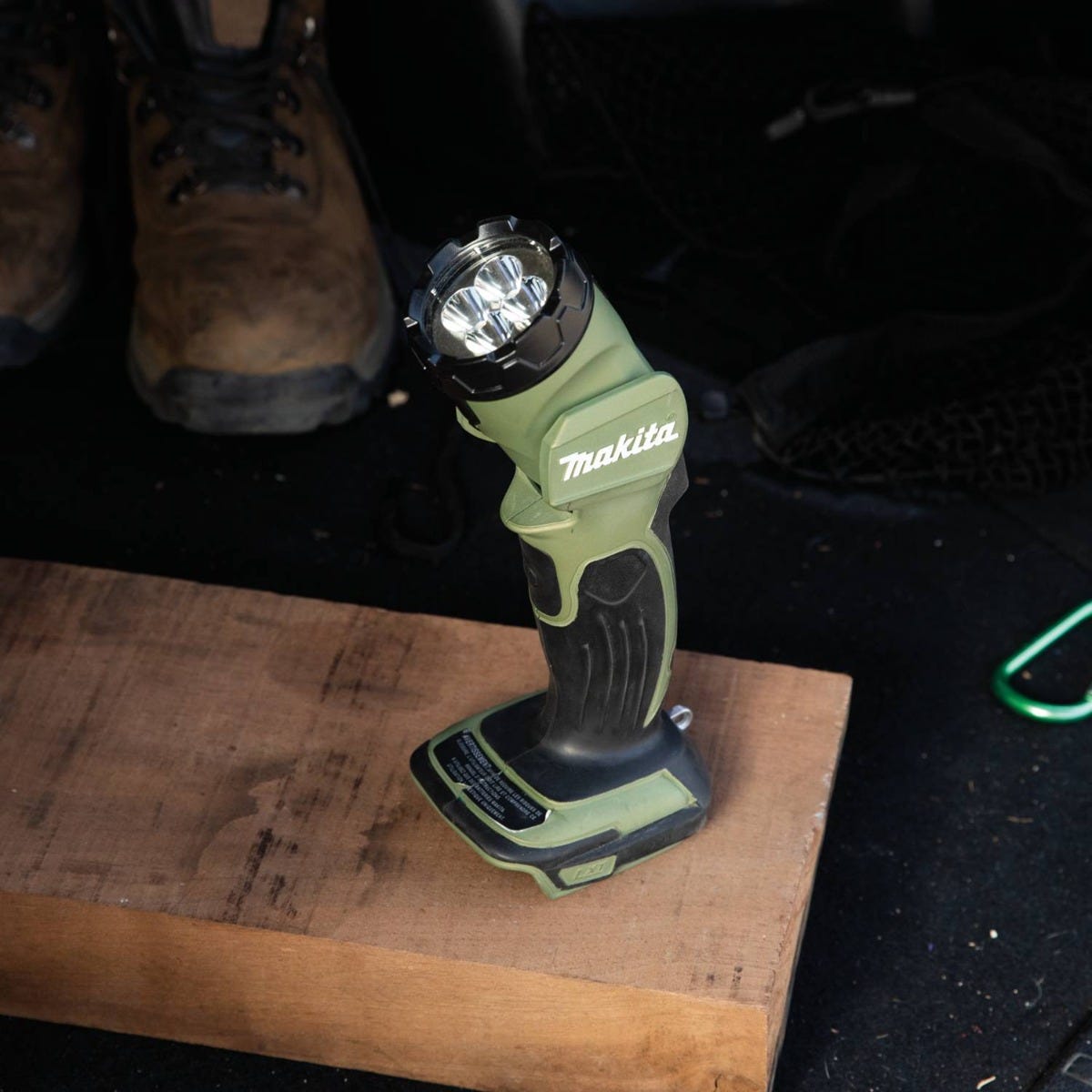 Makita ADML815 Outdoor Adventure 18V LXT LED Flashlight, Flashlight Only