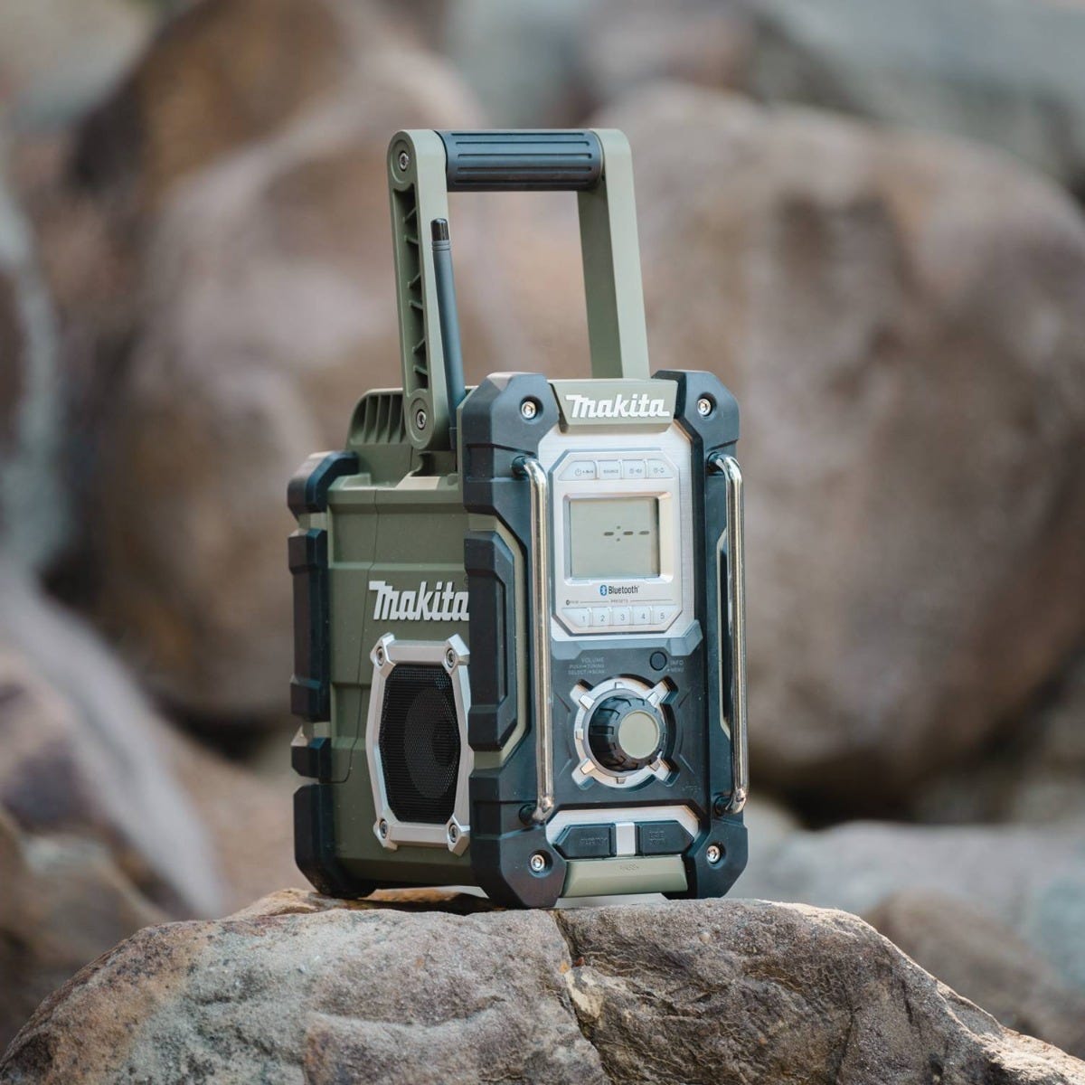 Makita ADRM06 Outdoor Adventure 18V LXT Cordless/Corded Bluetooth Radio, Tool Only