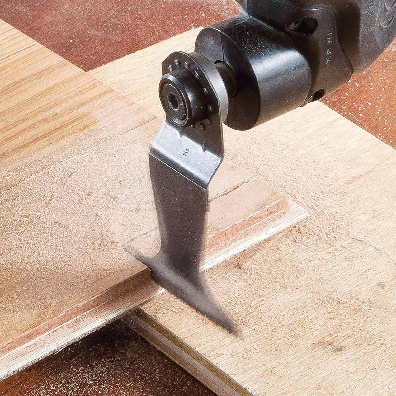 Makita B-67038 Starlock Oscillating Multi-Tool 2-1/2" Bi-Metal Curved Plunge Cut Blade