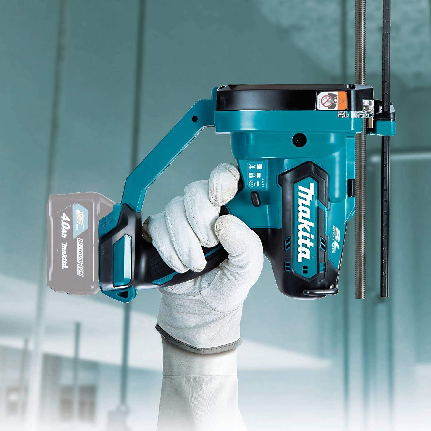 Makita CS01Z 12V max CXT Lithium-Ion Brushless Cordless Threaded Rod Cutter, Tool Only