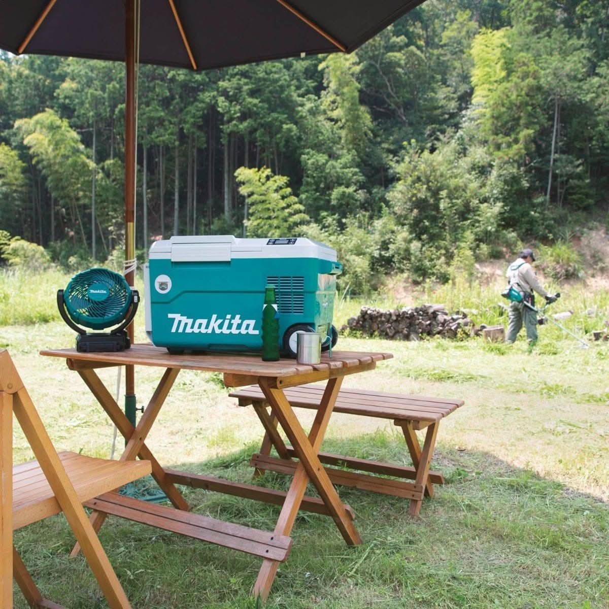 Makita 18V X2 LXT 12V/24V DC Auto AC Cooler/Warmer w/ 18V LXT Battery & Charger Starter Pack (5.0Ah)