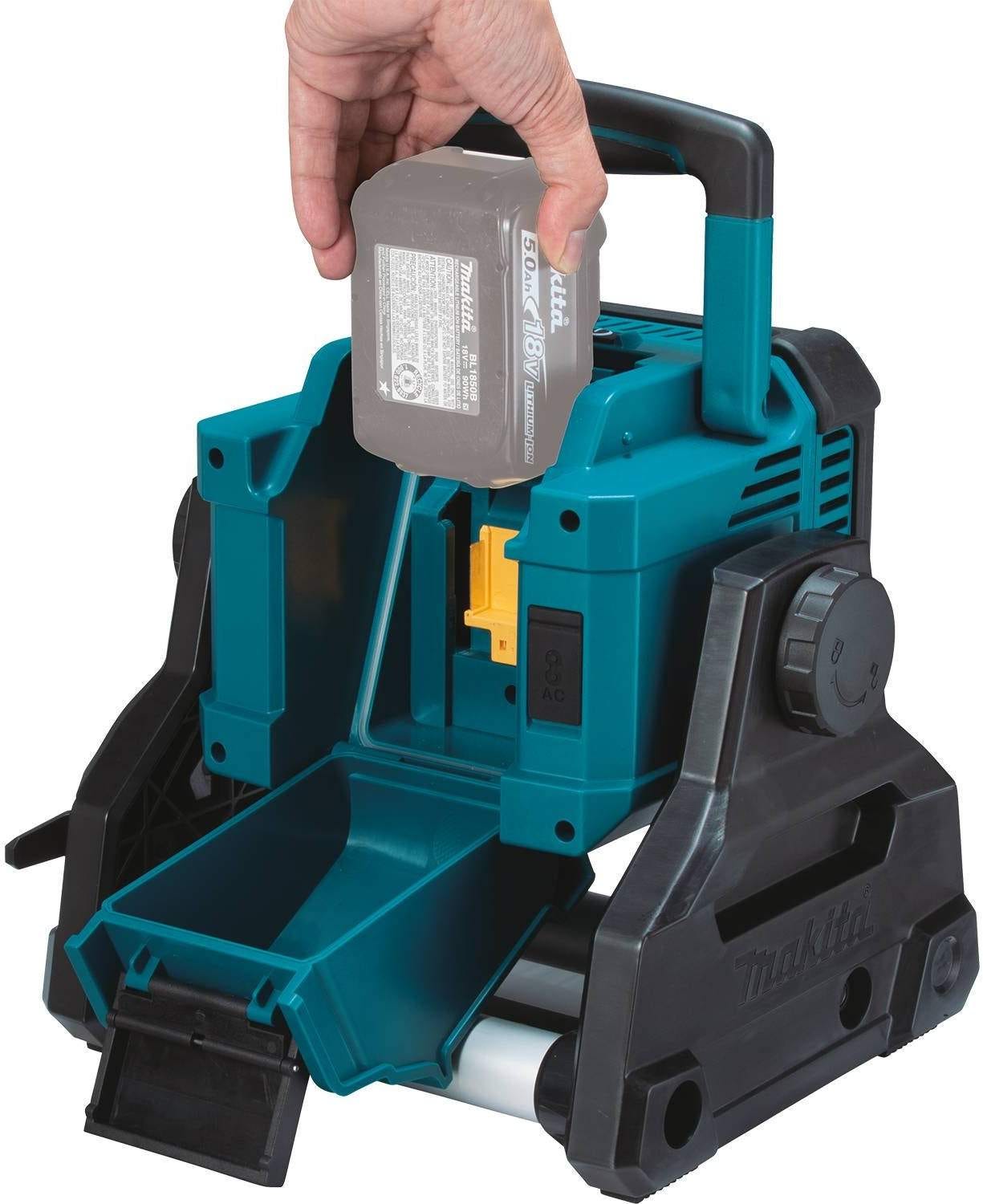 Makita DML811 18V LXT Lithium-Ion Cordless/Corded Work Light, Light Only