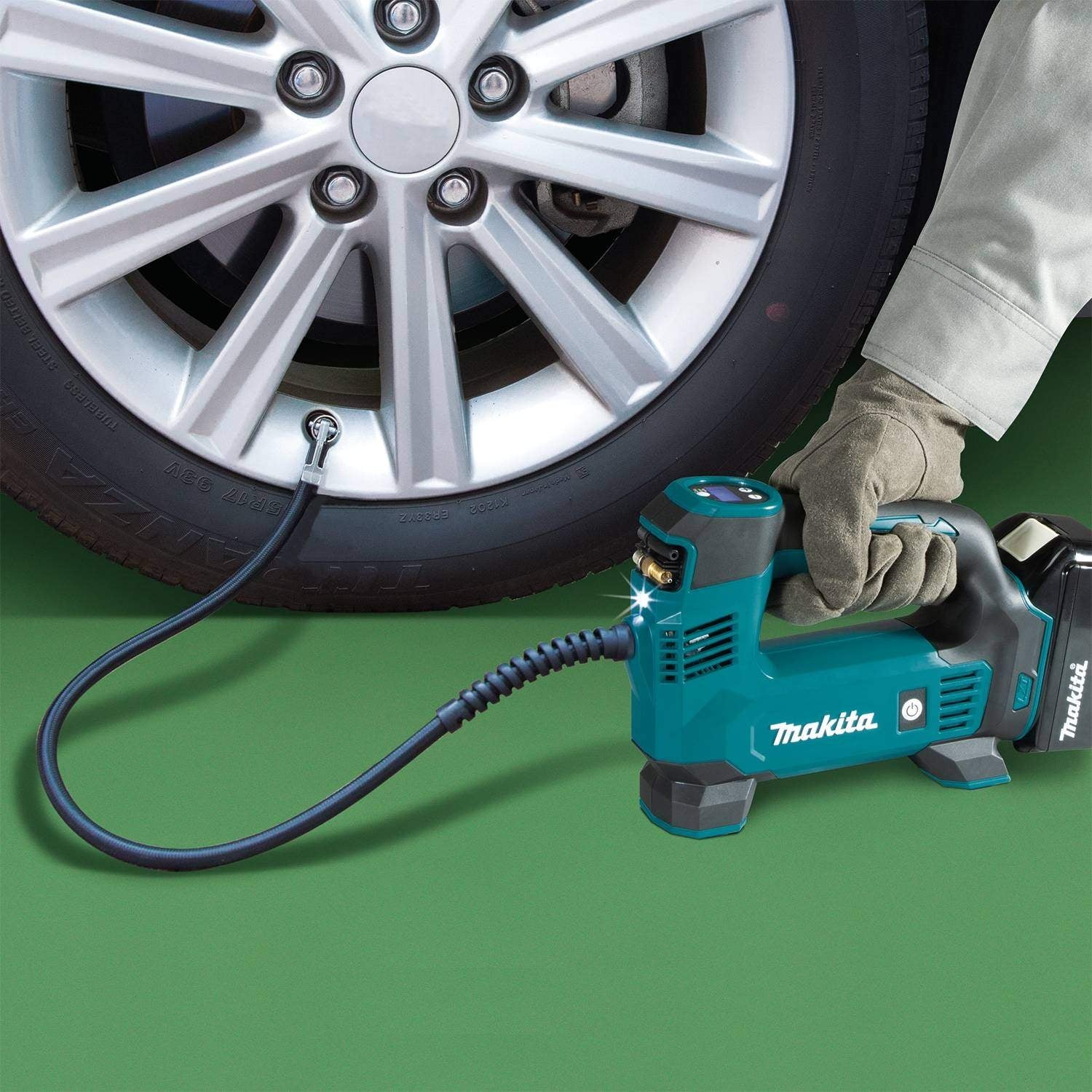 Makita DMP180SYX 18V Cordless Inflator 1.5Ah Kit