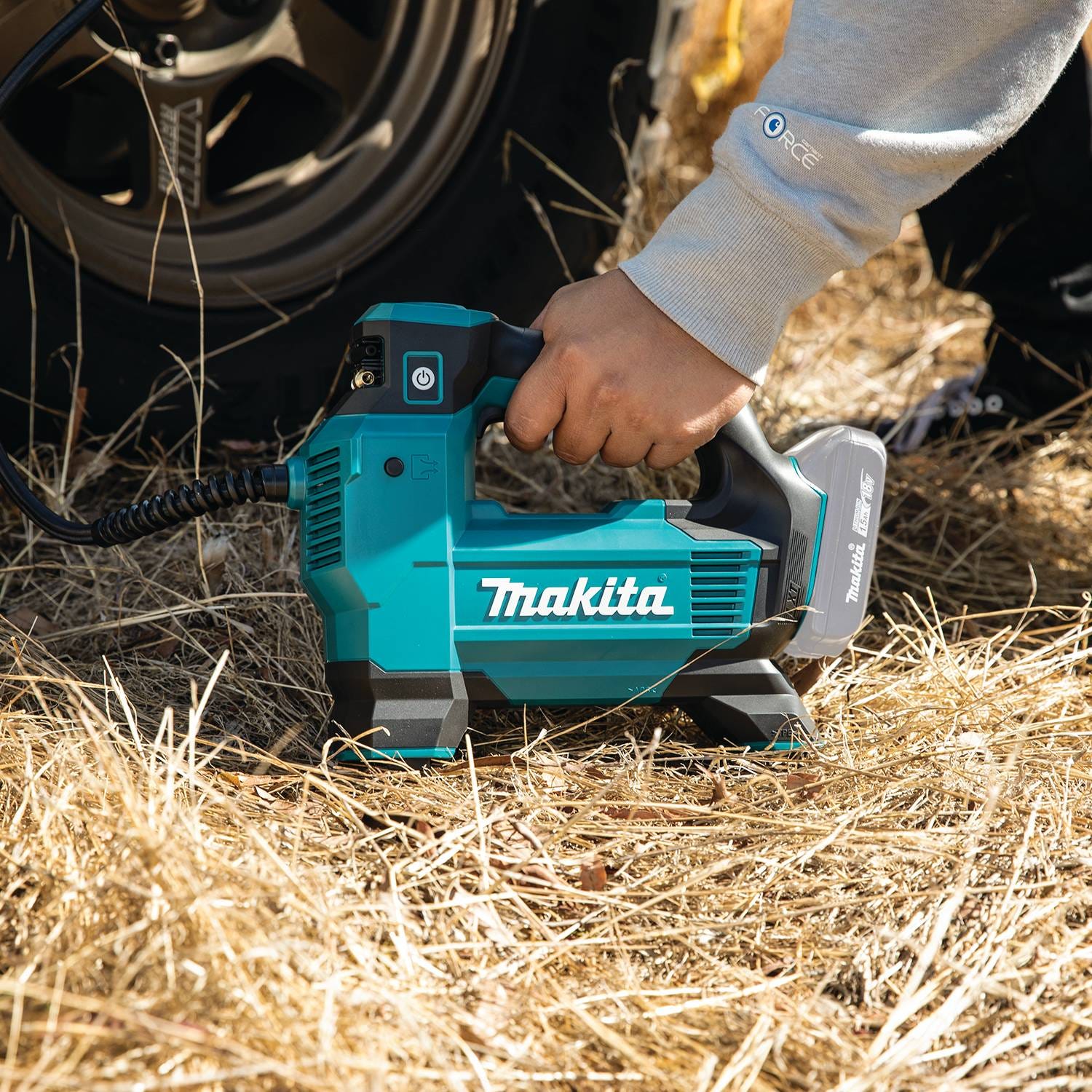 Makita DMP181ZX 18V LXT Lithium-Ion Cordless High-Pressure Inflator, Tool Only