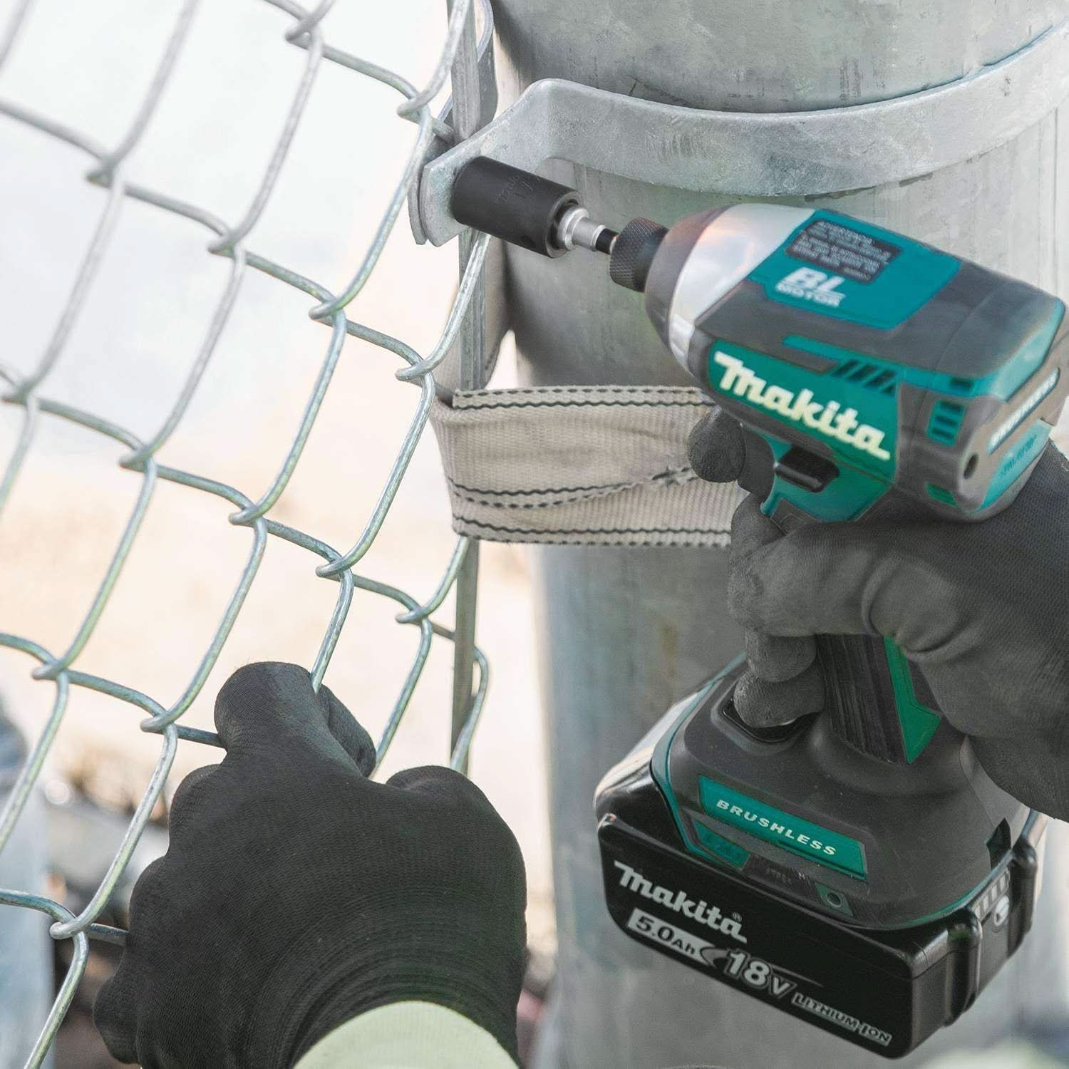 Makita E-01585 Impact XPS 3/8" Square 2" Socket Adapter
