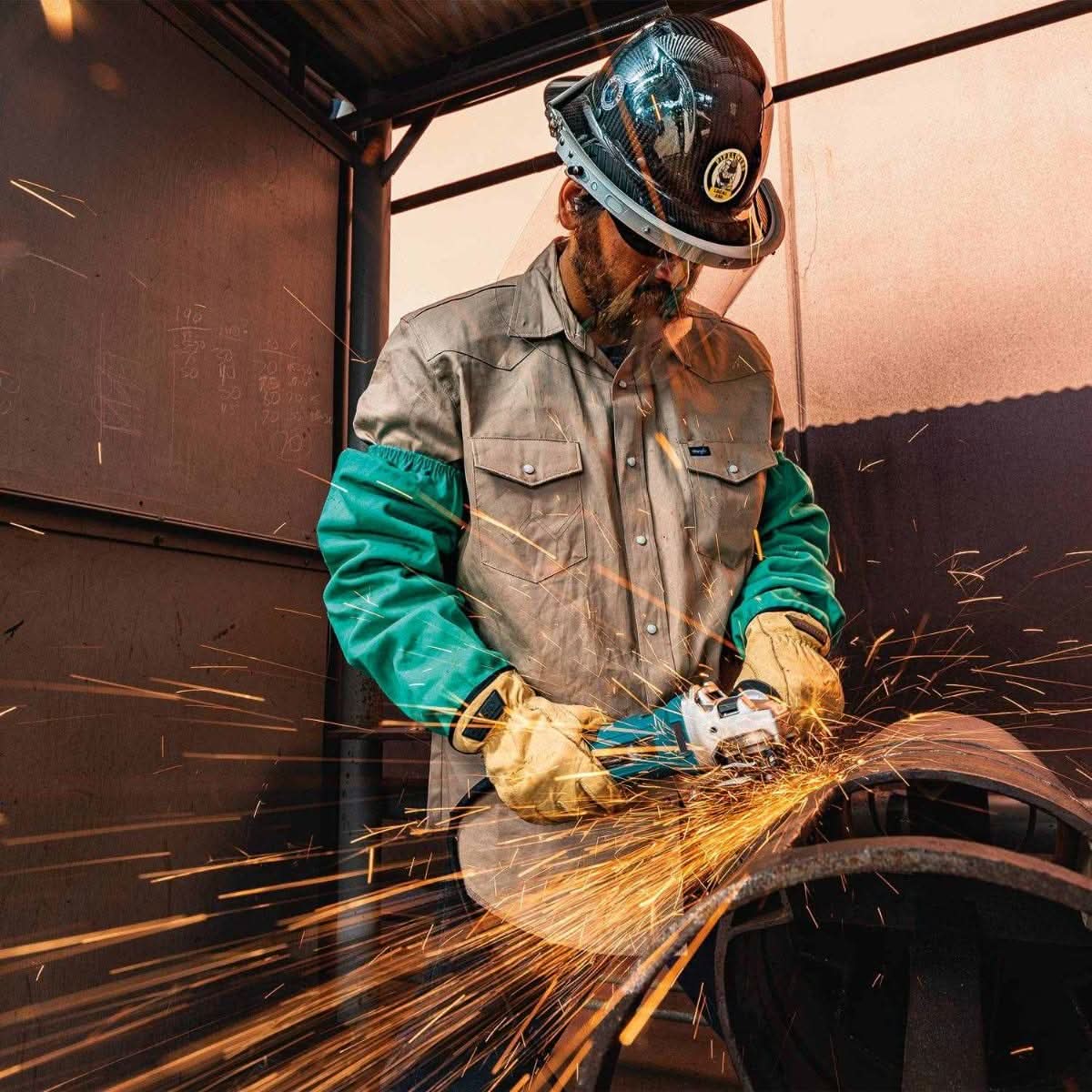 Makita GA4590 4-1/2" SJSII High-Power Angle Grinder