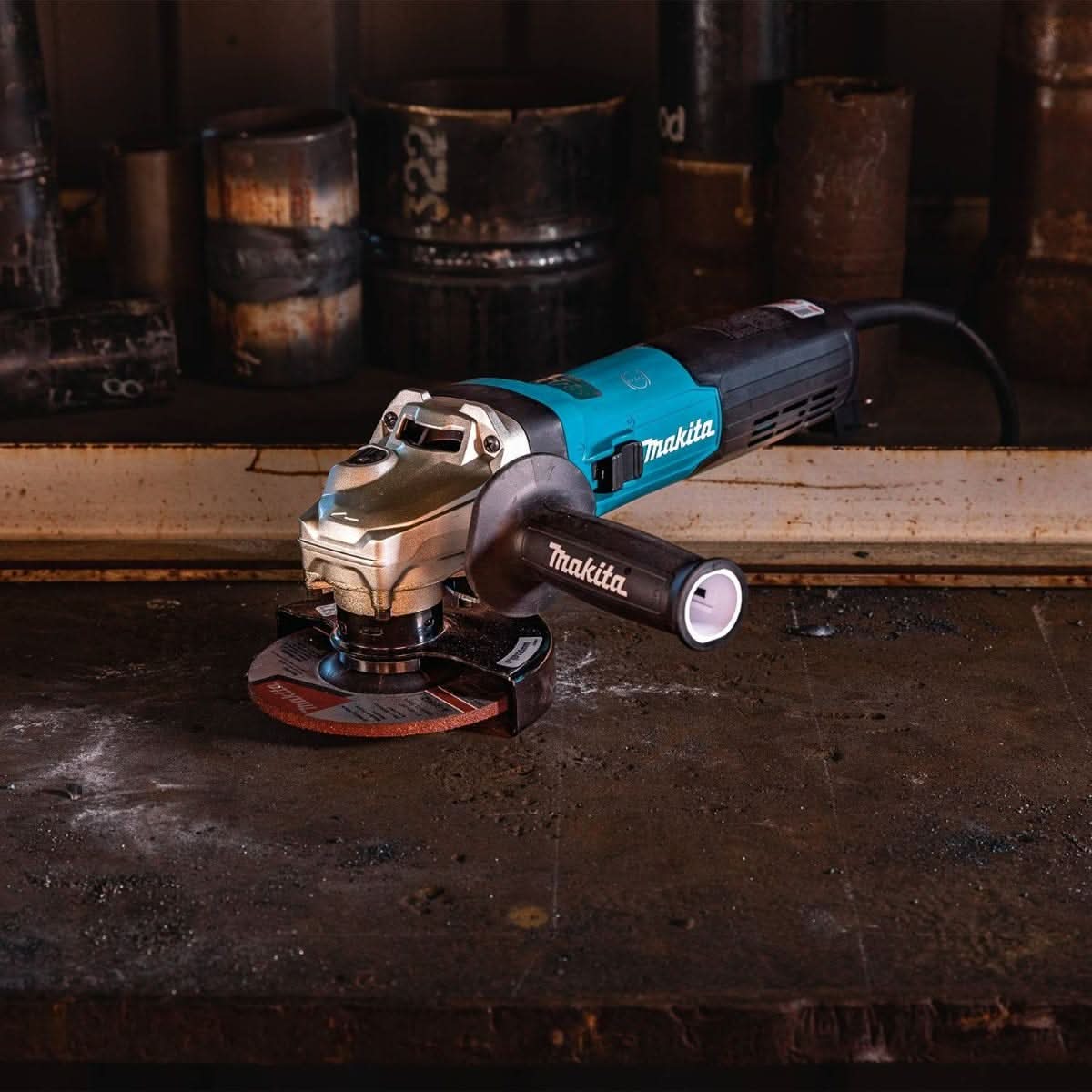 Makita GA5090 5" SJSII High-Power Angle Grinder