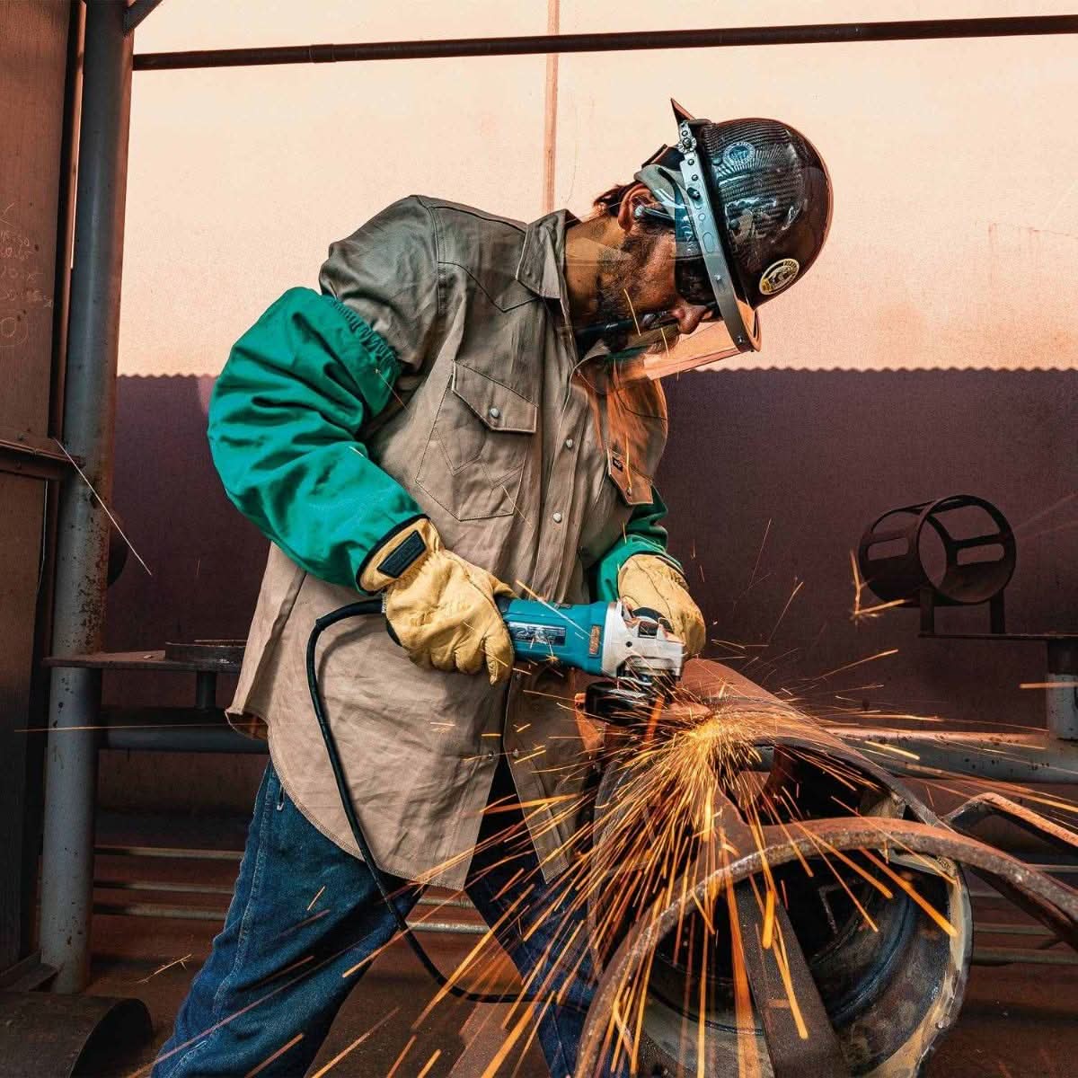 Makita GA5092 5" SJSII High-Power Angle Grinder