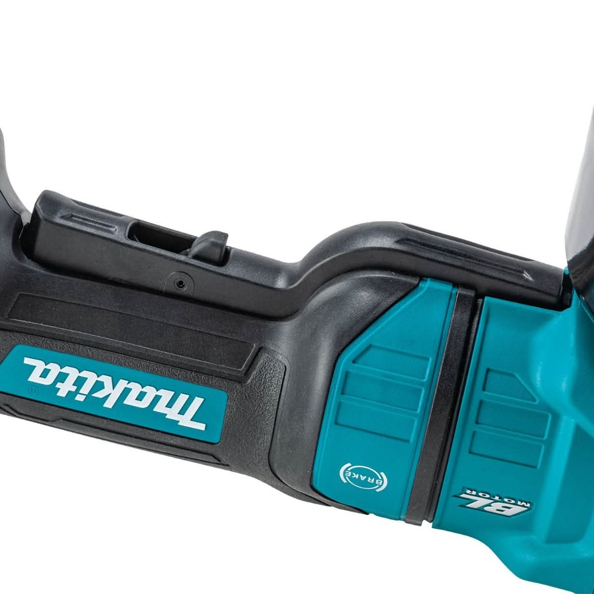 Makita GAG14M1 40V max XGT Brushless Cordless 4-1/2" / 6" Paddle Switch Angle Grinder Kit, with Electric Brake (4.0Ah)