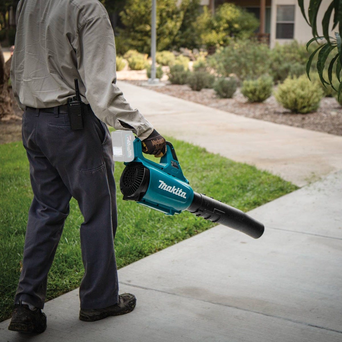 Makita GBU01Z 40V max XGT Brushless Cordless Blower, Tool Only