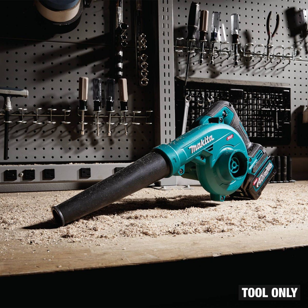 Makita GBU02Z 40V max XGT Cordless Compact Blower, Tool Only