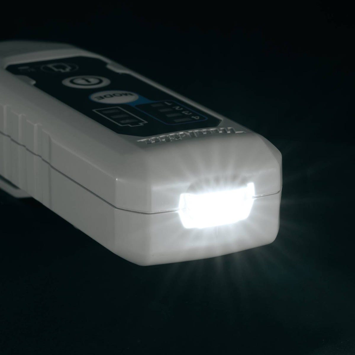 Makita GCV05ZX 40V max XGT Brushless Cordless 2 Quart HEPA Filter Backpack Dry Vacuum, Tool Only