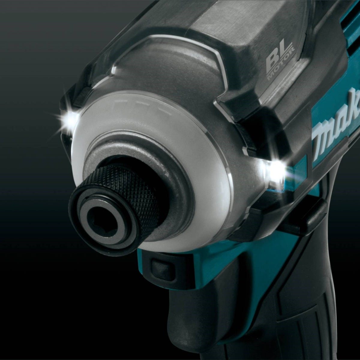 Makita GDT01D 40V max XGT Brushless Cordless 4-Speed Impact Driver Kit (2.5Ah)