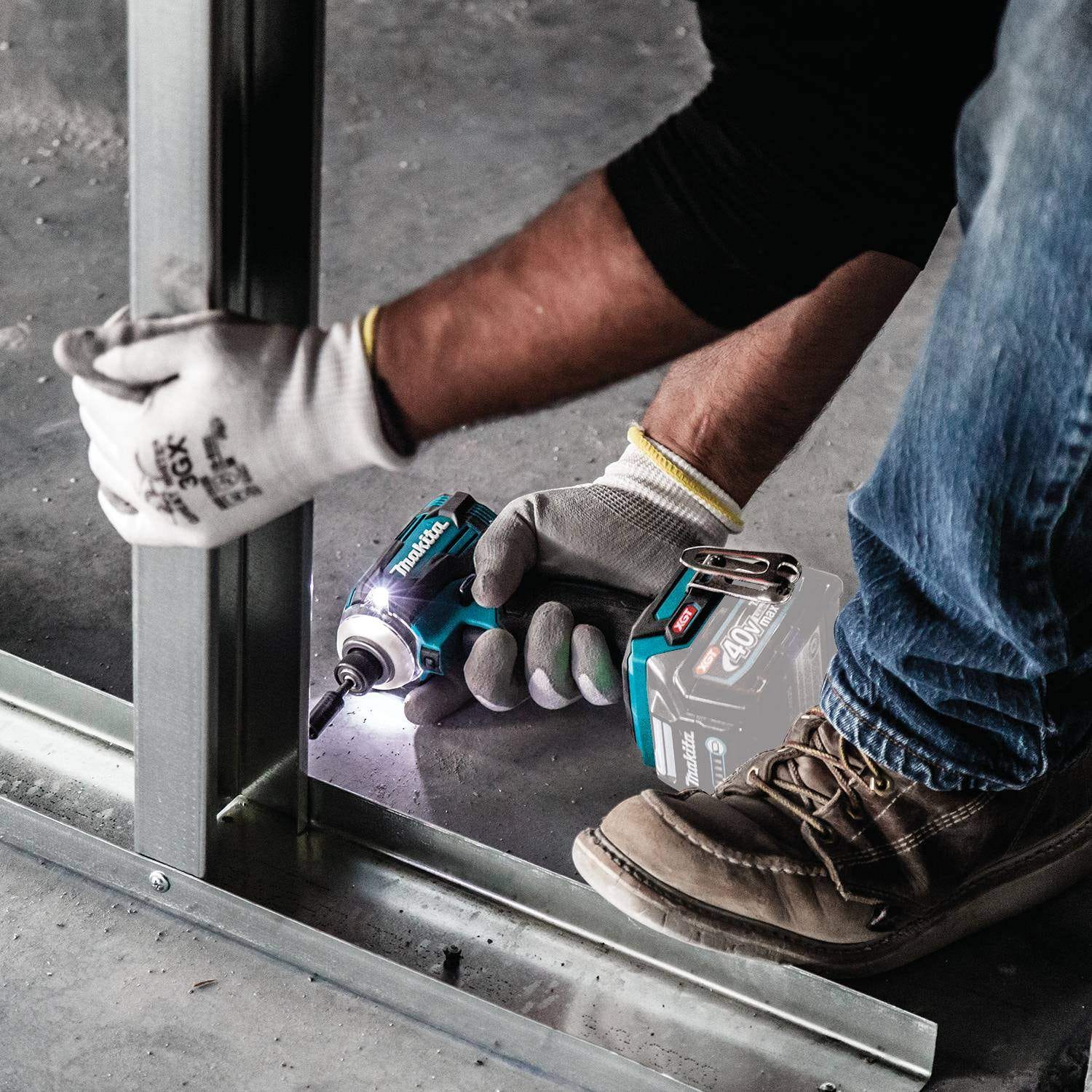 Makita GDT01Z 40V max XGT Brushless Cordless 4-Speed Impact Driver, Tool Only