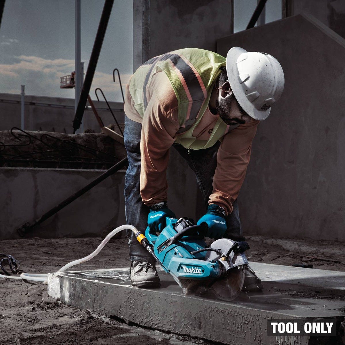 Makita GEC03Z 40V max XGT Brushless Cordless 9" Power Cutter, with AFT, Electric Brake, Tool Only