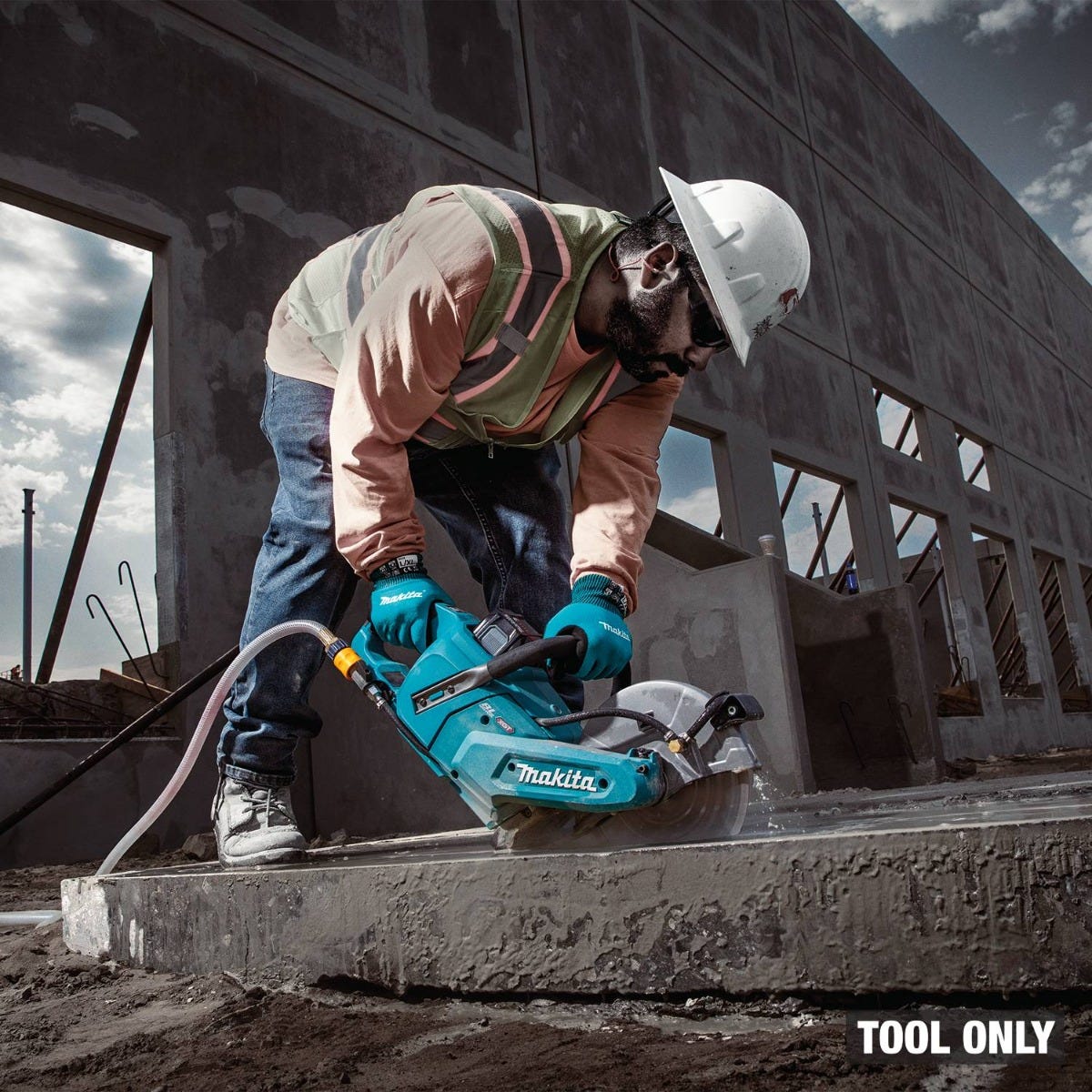 Makita GEC03Z 40V max XGT Brushless Cordless 9" Power Cutter, with AFT, Electric Brake, Tool Only