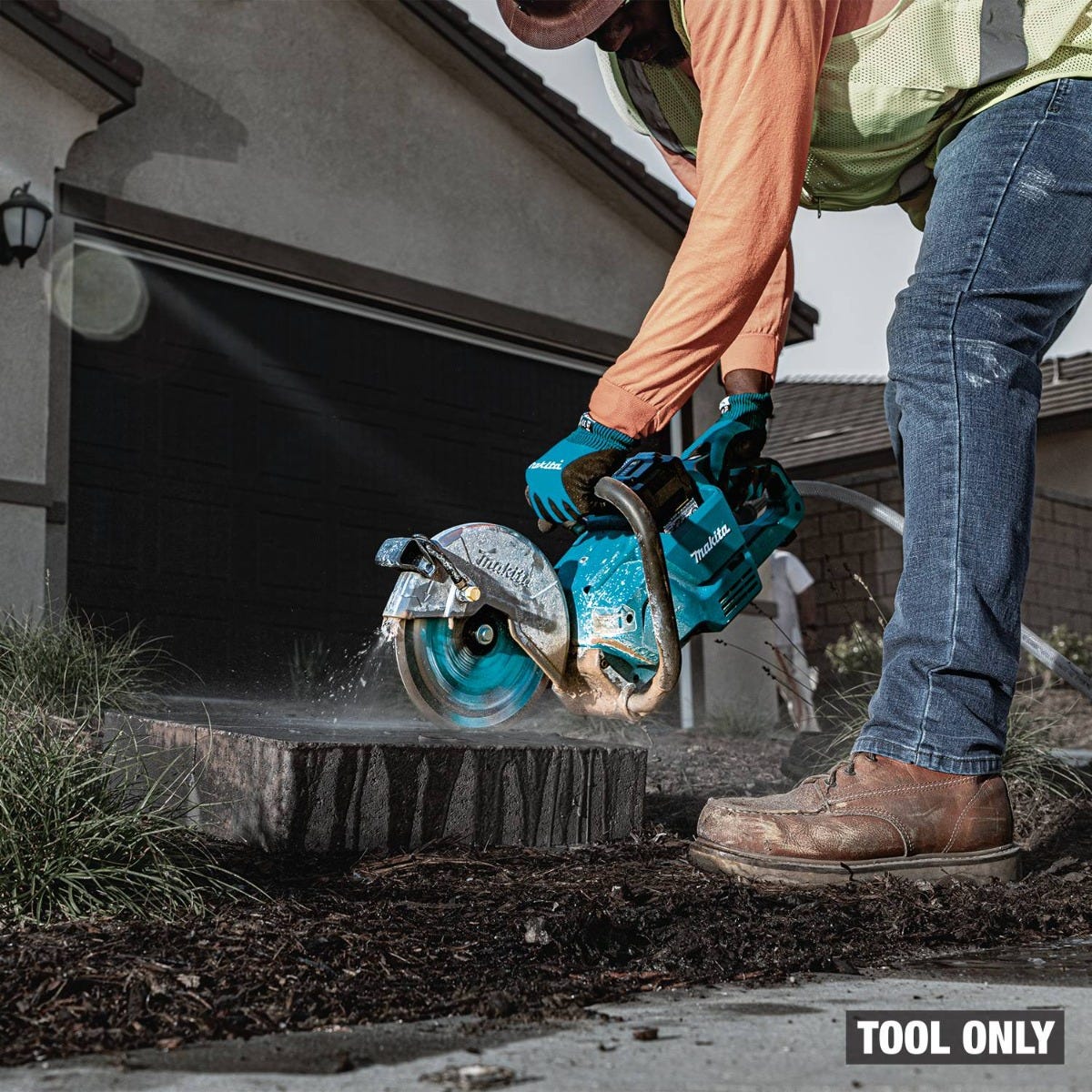 Makita GEC03Z 40V max XGT Brushless Cordless 9" Power Cutter, with AFT, Electric Brake, Tool Only