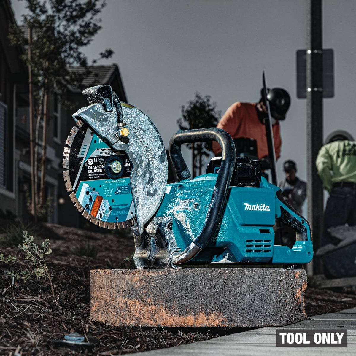 Makita GEC03Z 40V max XGT Brushless Cordless 9" Power Cutter, with AFT, Electric Brake, Tool Only