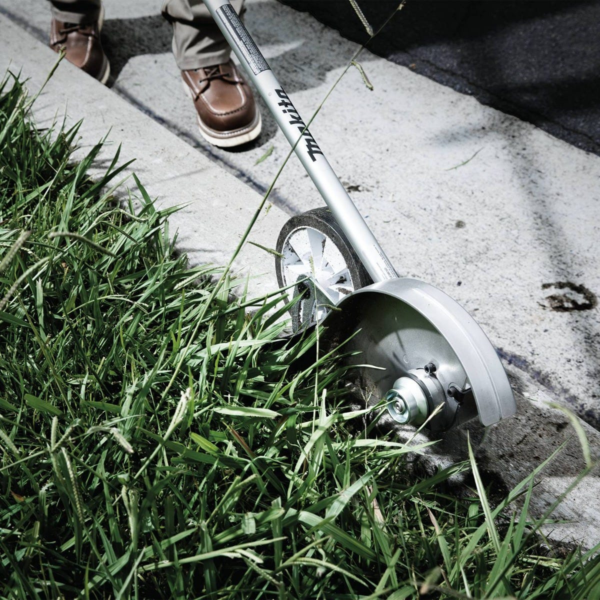 Makita GEU01Z 40V max XGT Brushless Cordless Edger, Tool Only