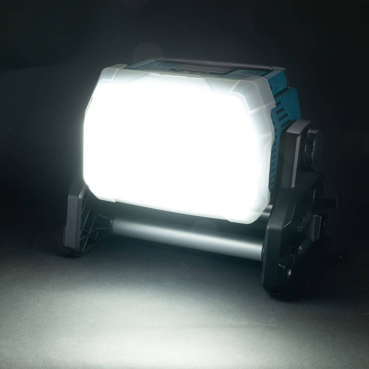 Makita GM00002286 Area Light Diffuser, DML809