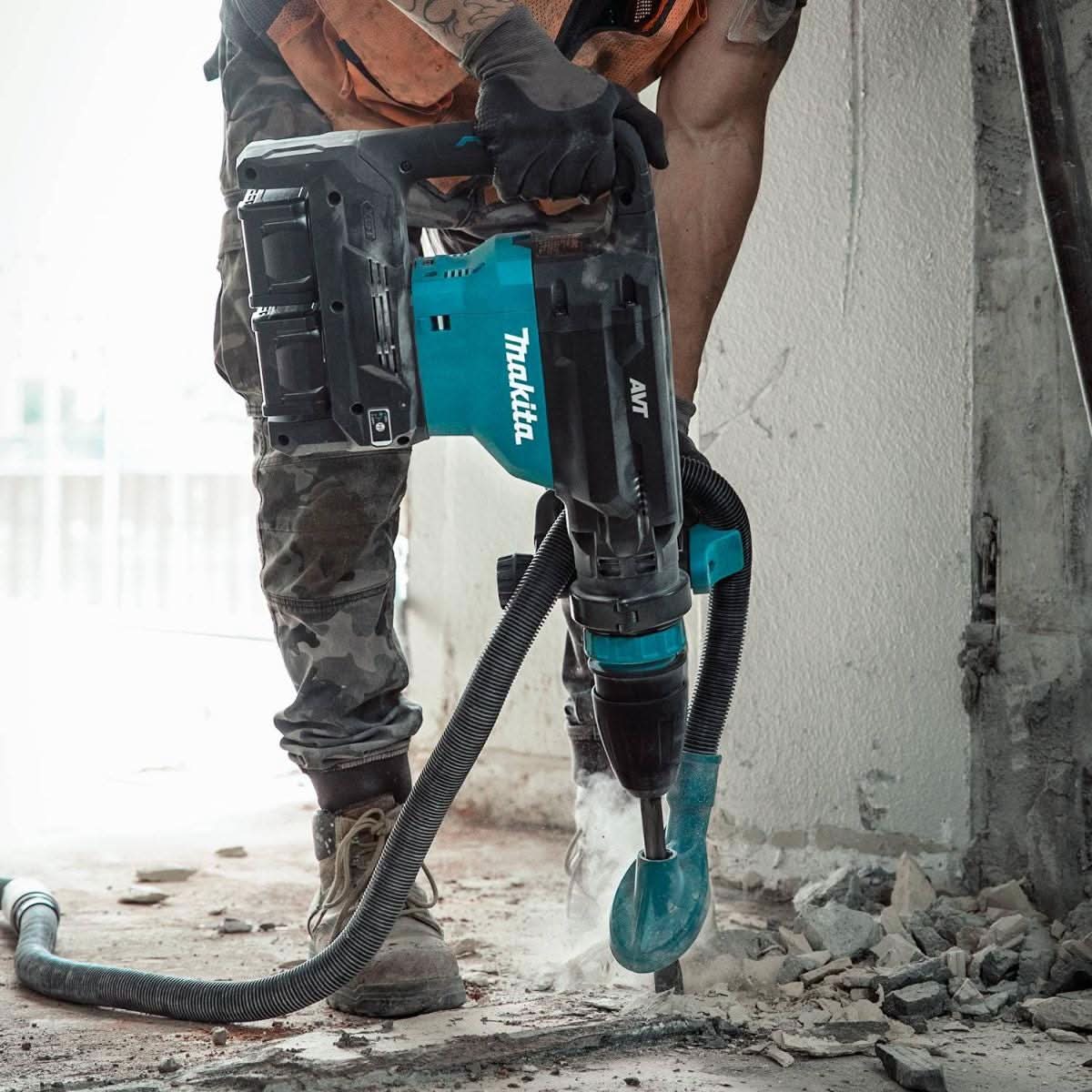 Makita GMH02PM 80V max (40V max X2) XGT Brushless 28 lb. SDS-MAX