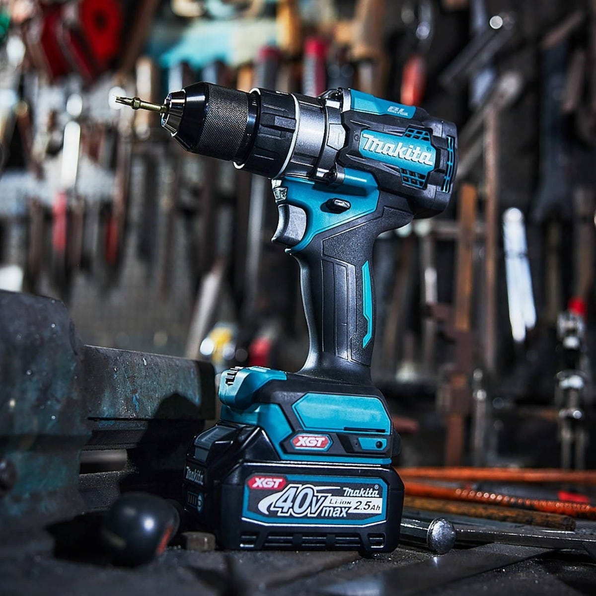 Makita GPH01D 40V max XGT Brushless Cordless 1/2" Hammer Driver-Drill Kit (2.5Ah)