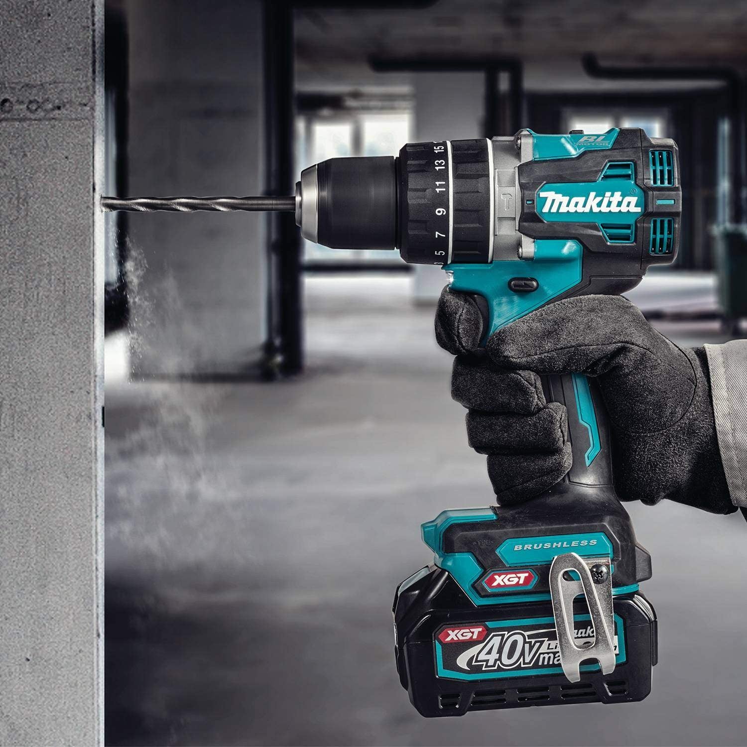 Makita GPH02D 40V max XGT Compact Brushless Cordless 1/2" Hammer Driver-Drill Kit (2.5Ah)