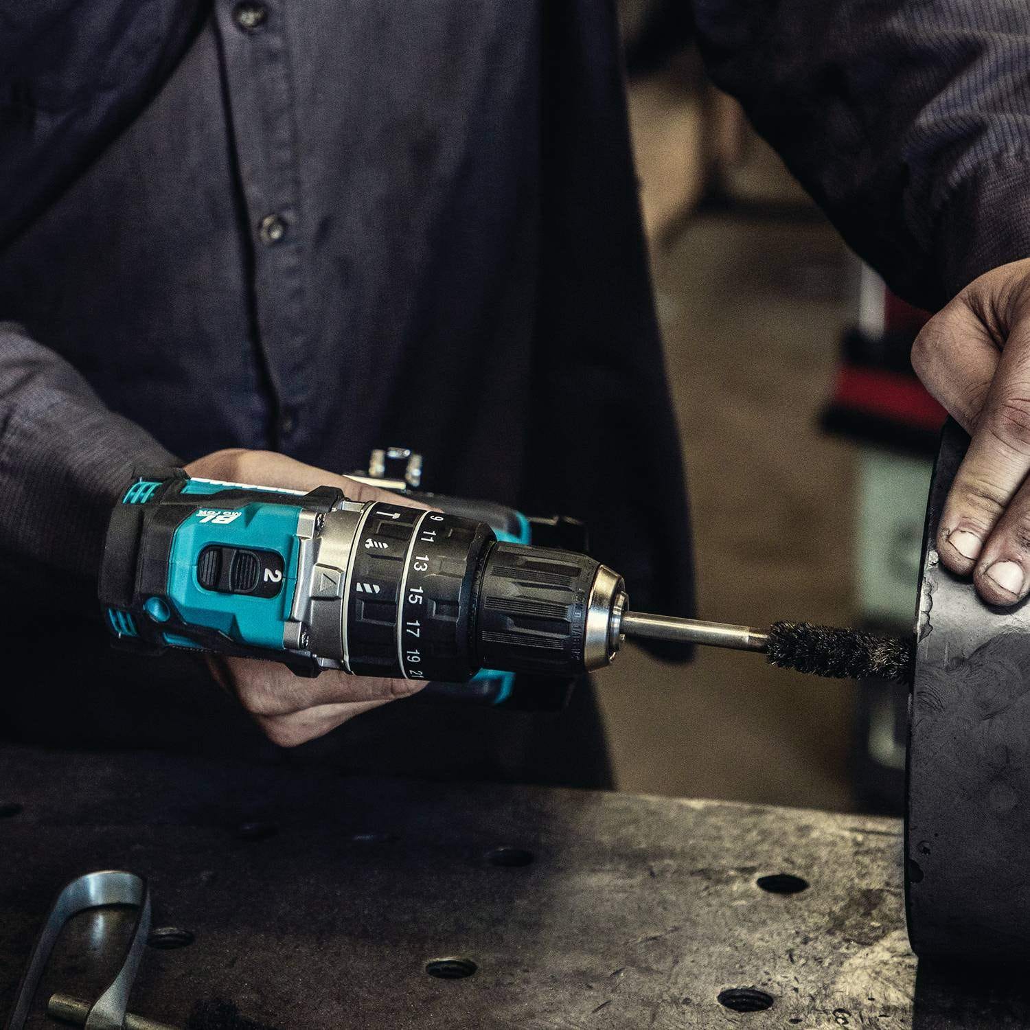 Makita GPH02D 40V max XGT Compact Brushless Cordless 1/2" Hammer Driver-Drill Kit (2.5Ah)