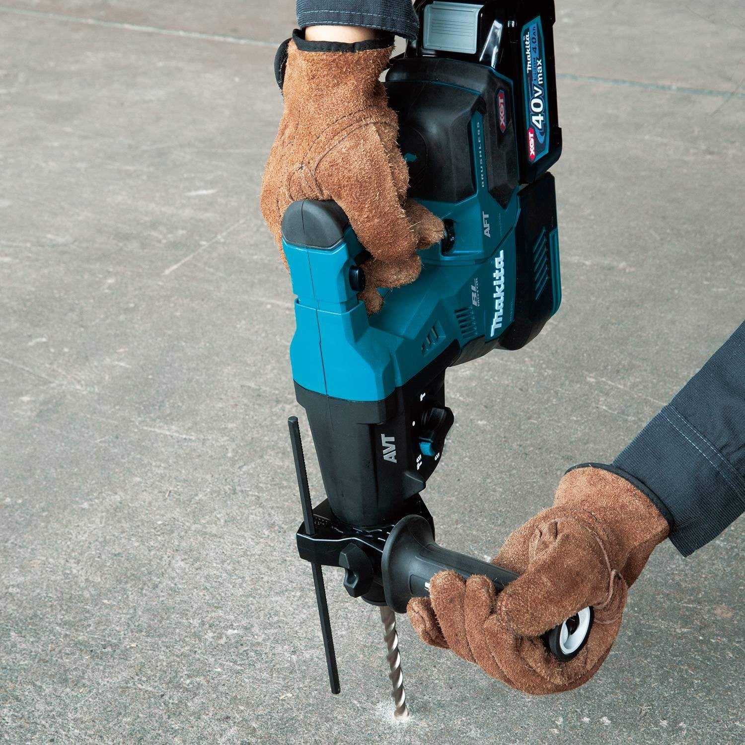 Makita GRH01M1 40V max XGT Brushless Cordless 1-1/8" SDS-PLUS AVT Rotary Hammer Kit, AFT, AWS Capable (4.0Ah)