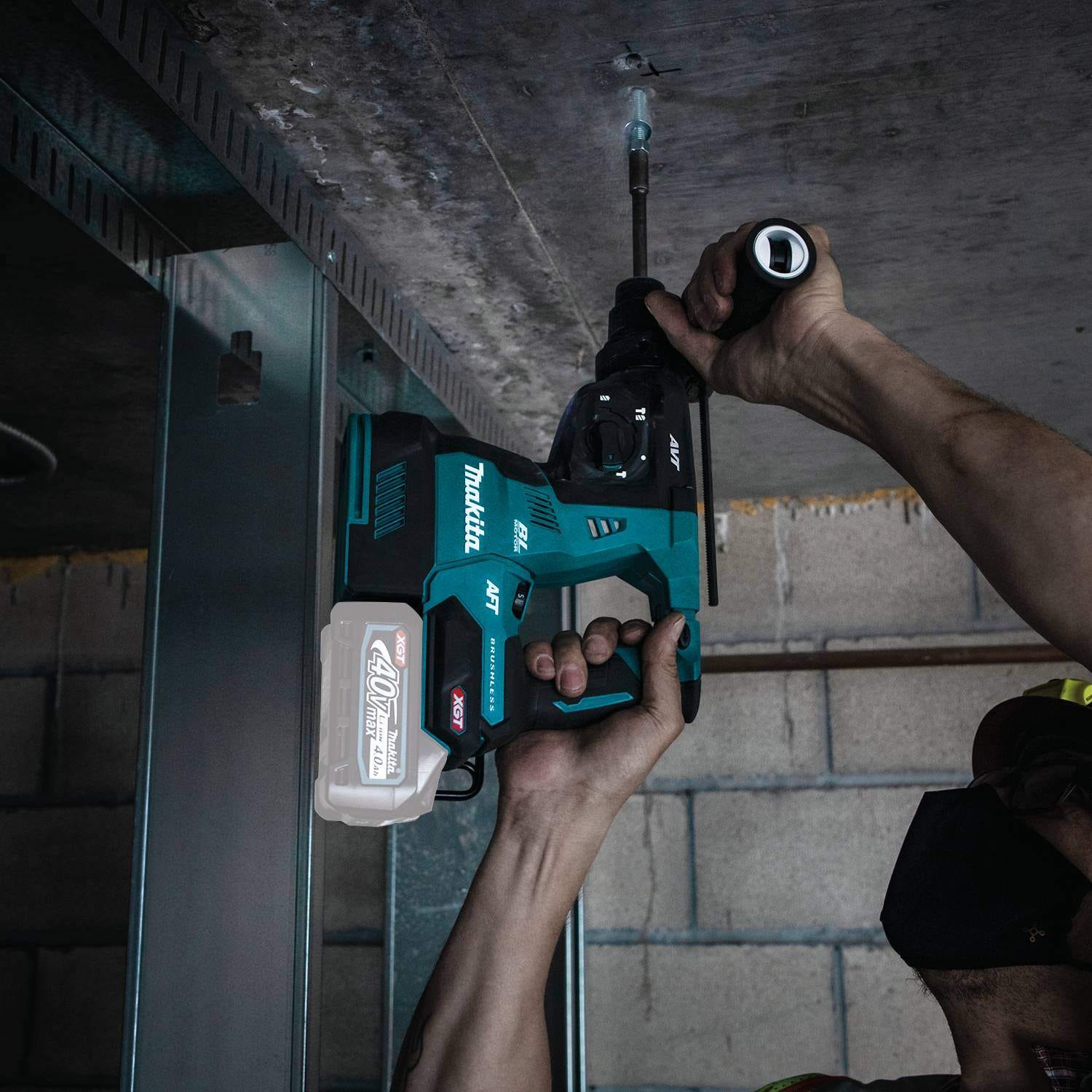 Makita GRH01Z 40V max XGT Brushless Cordless 1-1/8" SDS-PLUS AVT Rotary Hammer, AFT, AWS Capable, Tool Only