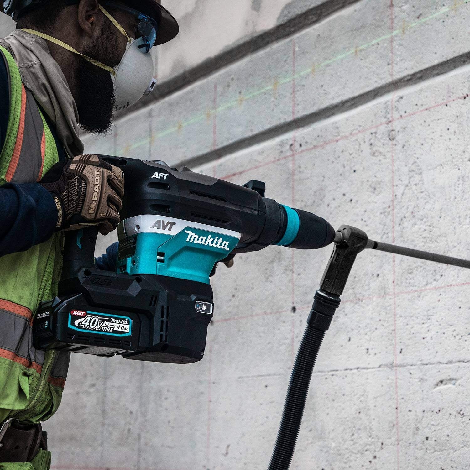Makita GRH05M1 40V max XGT Brushless 1-9/16" SDS-MAX AVT Rotary Hammer Kit, AFT, AWS Capable (4.0Ah)
