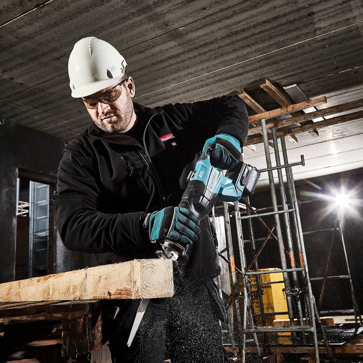 Makita GRJ01M1 40V max XGT Brushless Cordless Recipro Saw Kit (4.0Ah)