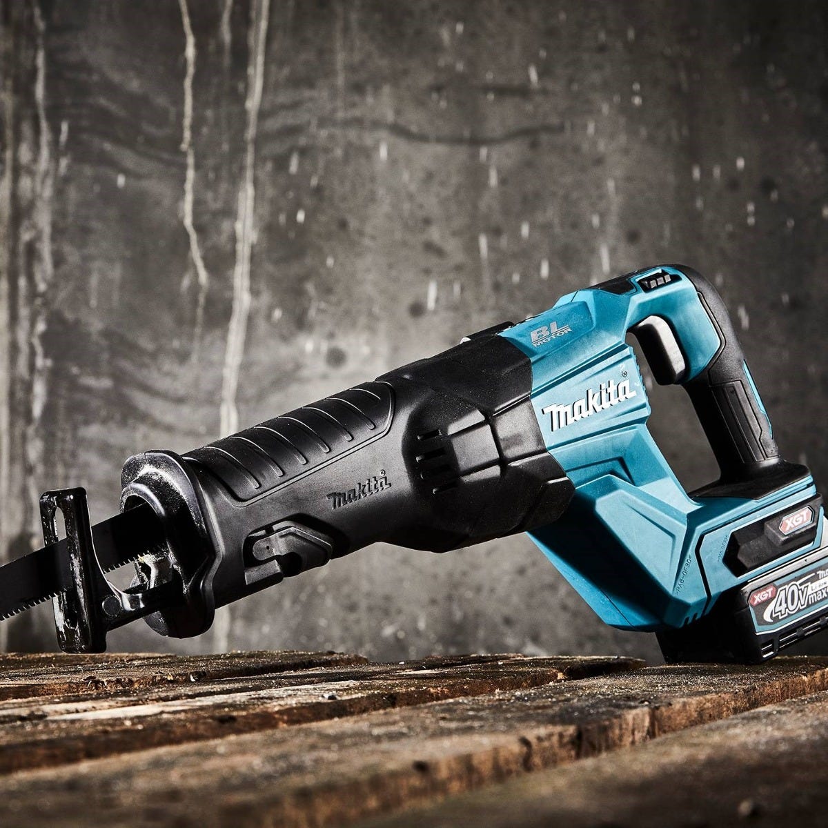 Makita GRJ01M1 40V max XGT Brushless Cordless Recipro Saw Kit (4.0Ah)