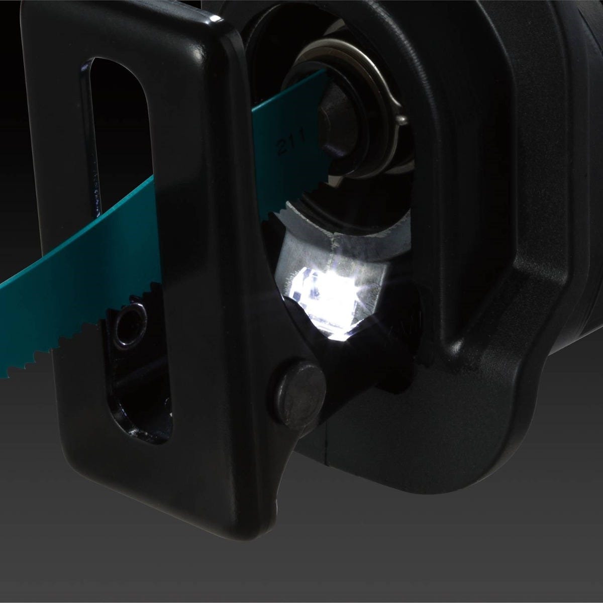 Makita GRJ01M1 40V max XGT Brushless Cordless Recipro Saw Kit (4.0Ah)