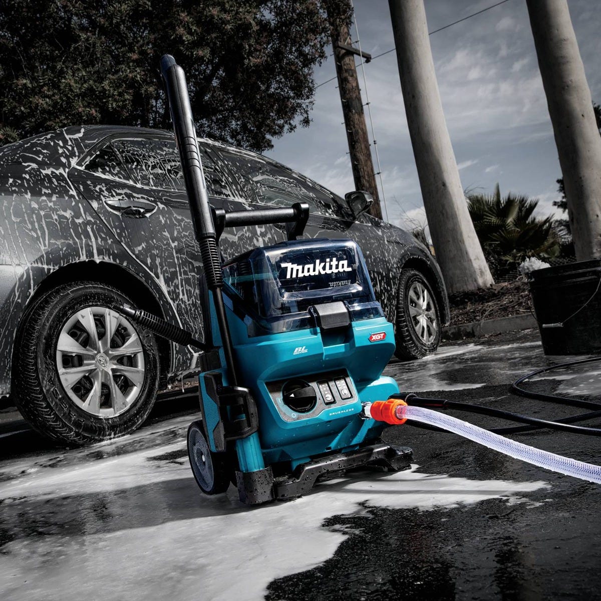 Makita GWH01Z 40V max XGT Brushless Cordless 1300 PSI 1.5 GPM Pressure Washer, Tool Only
