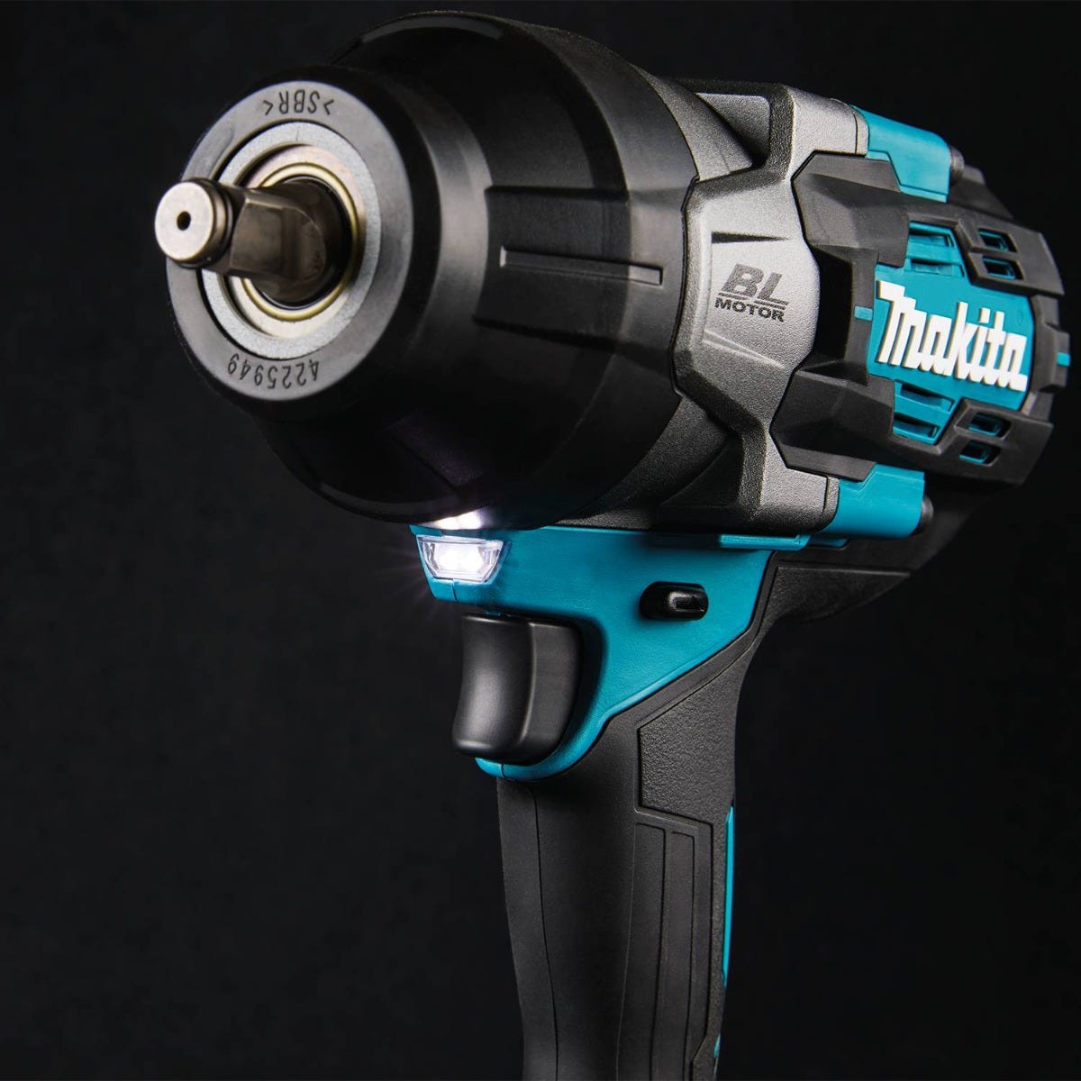Makita GWT02D 40V max XGT Brushless Cordless 4-Speed High-Torque 1/2" Sq. Drive Impact Wrench Kit w/ Friction Ring Anvil (2.5Ah)